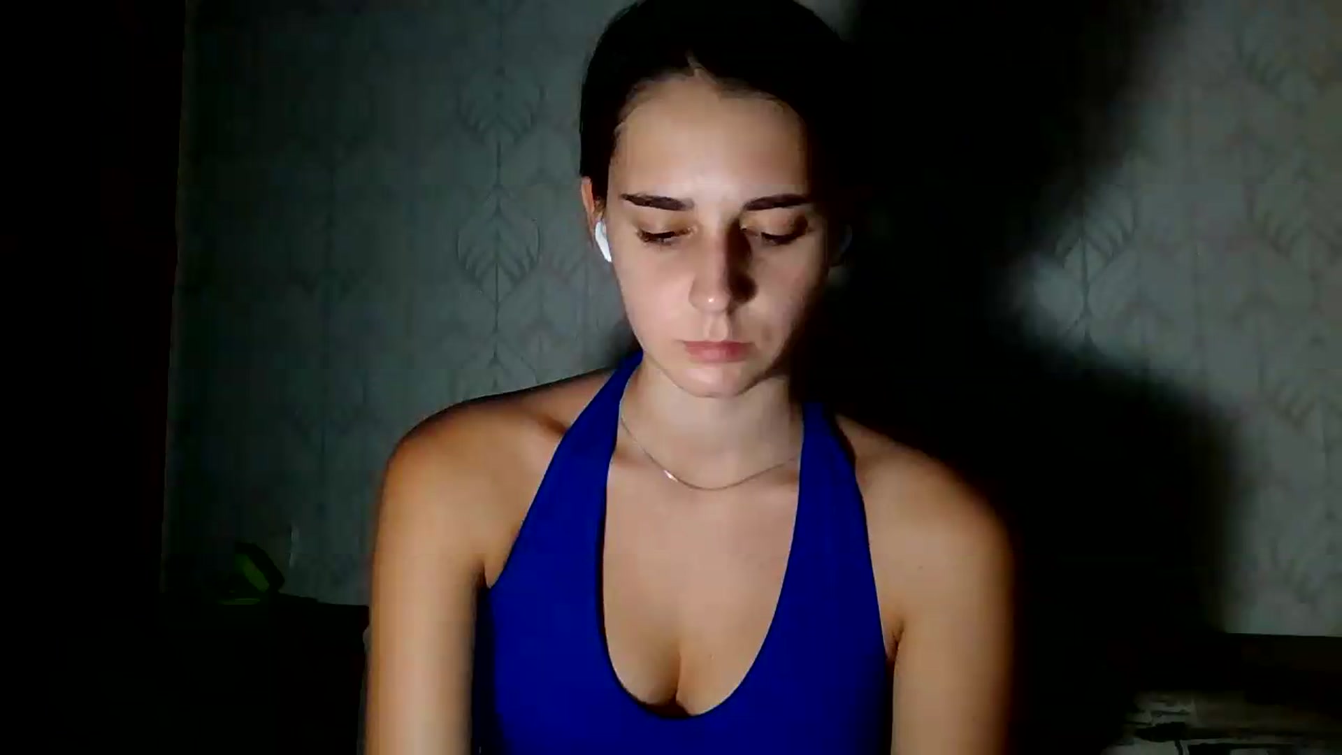 Gallery image thumbnail from ValessiaMoon's myfreecams stream on, 08/10/2026, 21:19 image 13 of 20