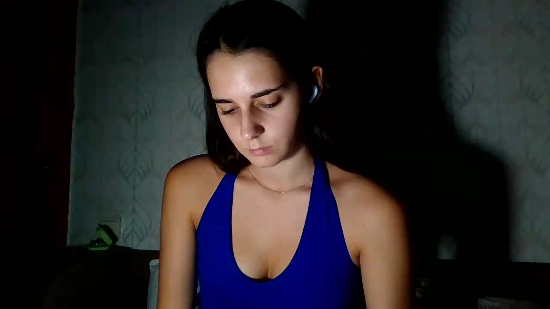 Gallery image thumbnail from ValessiaMoon's myfreecams stream on, 08/10/2026, 22:49 image 14 of 20