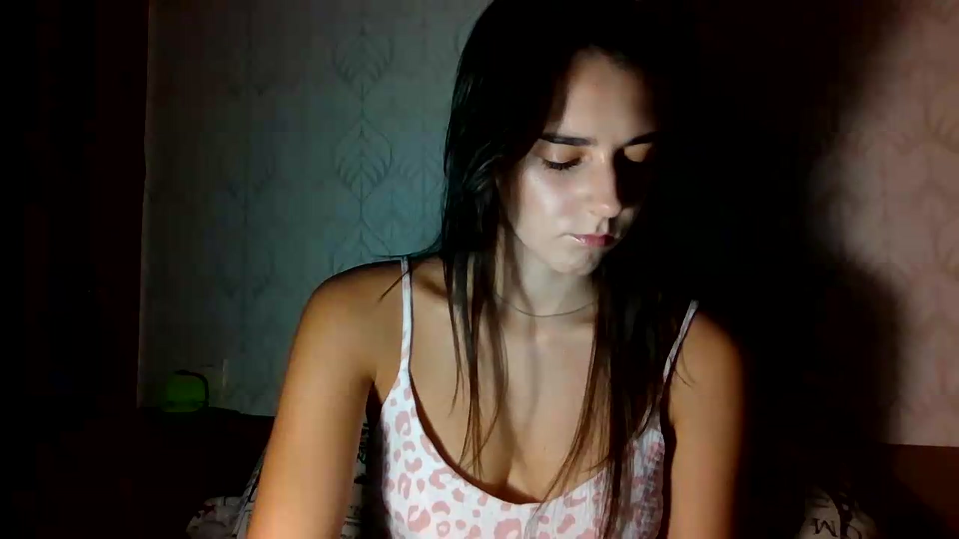 Gallery image thumbnail from ValessiaMoon's myfreecams stream on, 08/17/2026, 21:16 image 17 of 20