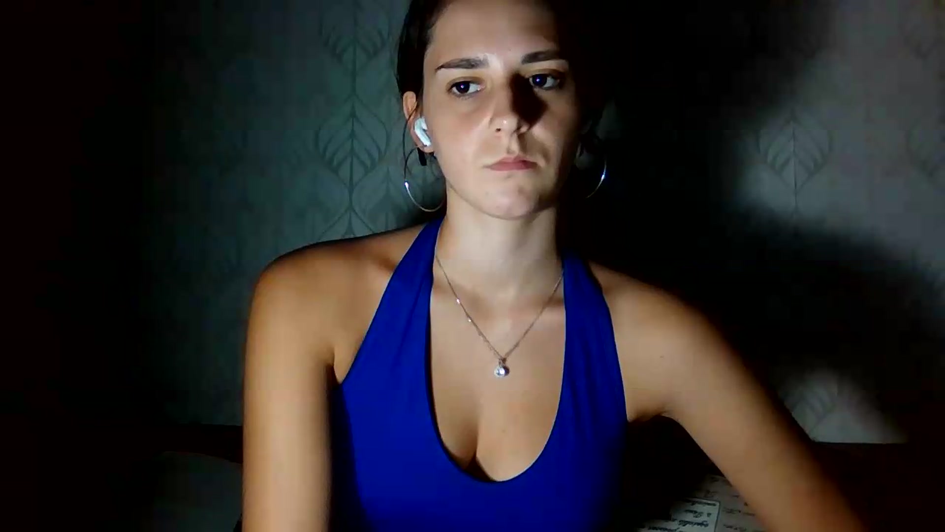 Gallery image thumbnail from ValessiaMoon's myfreecams stream on, 08/26/2026, 22:05 image 15 of 20