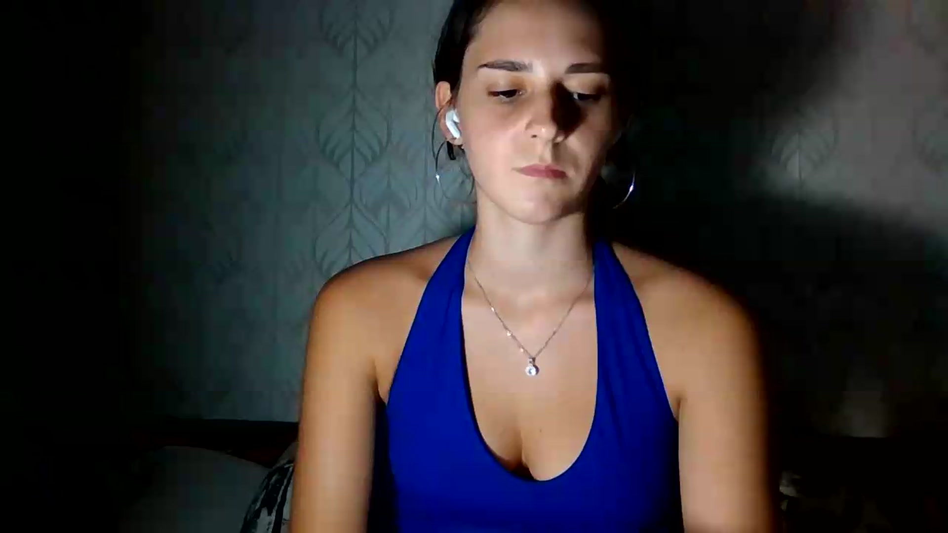 Gallery image thumbnail from ValessiaMoon's myfreecams stream on, 08/26/2026, 22:05 image 9 of 20