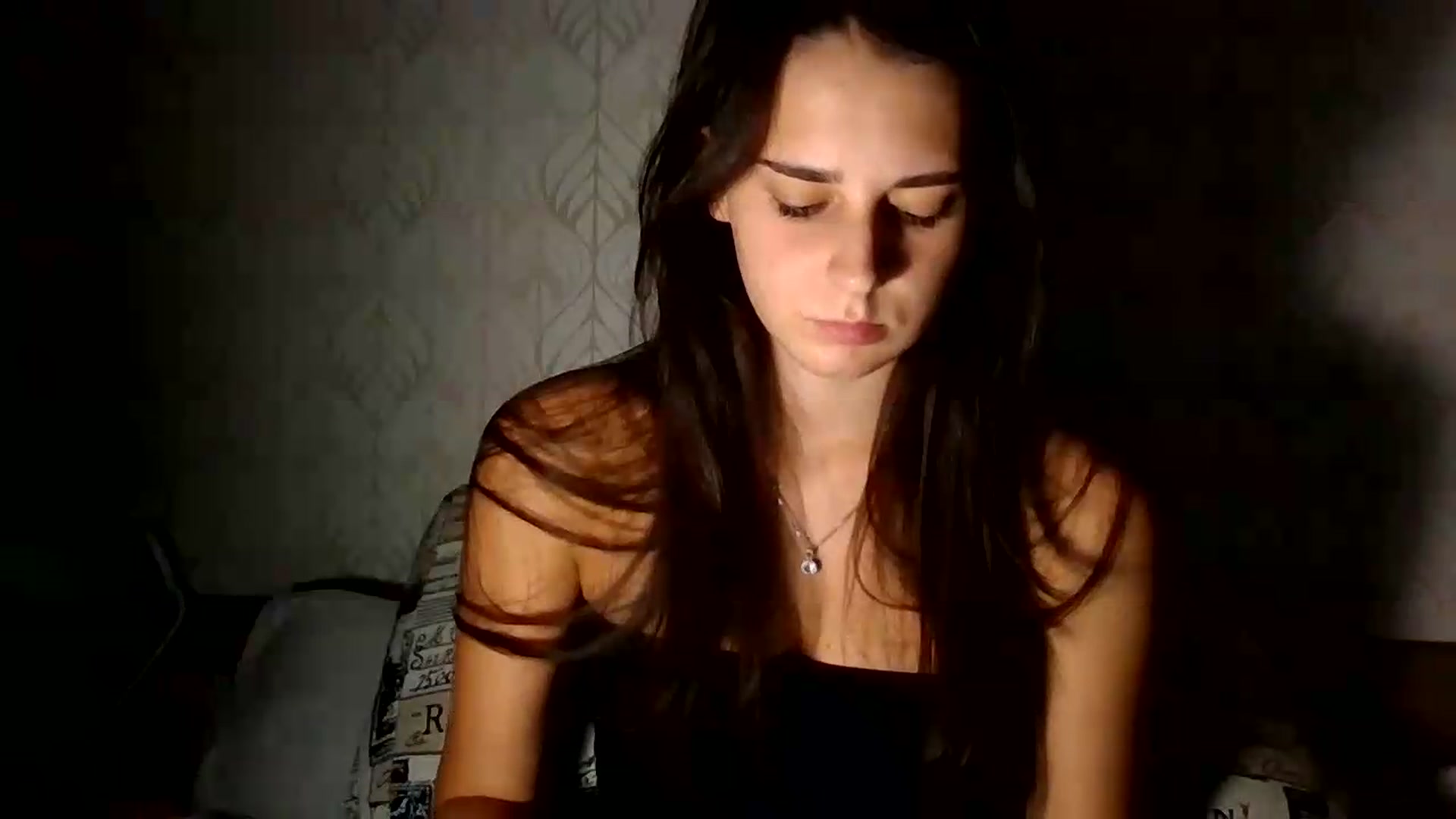 Gallery image thumbnail from ValessiaMoon's myfreecams stream on, 08/28/2026, 19:55 image 9 of 20