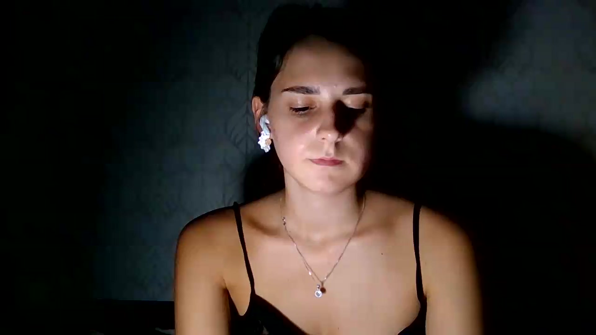 Gallery image thumbnail from ValessiaMoon's myfreecams stream on, 08/30/2026, 22:26 image 2 of 20