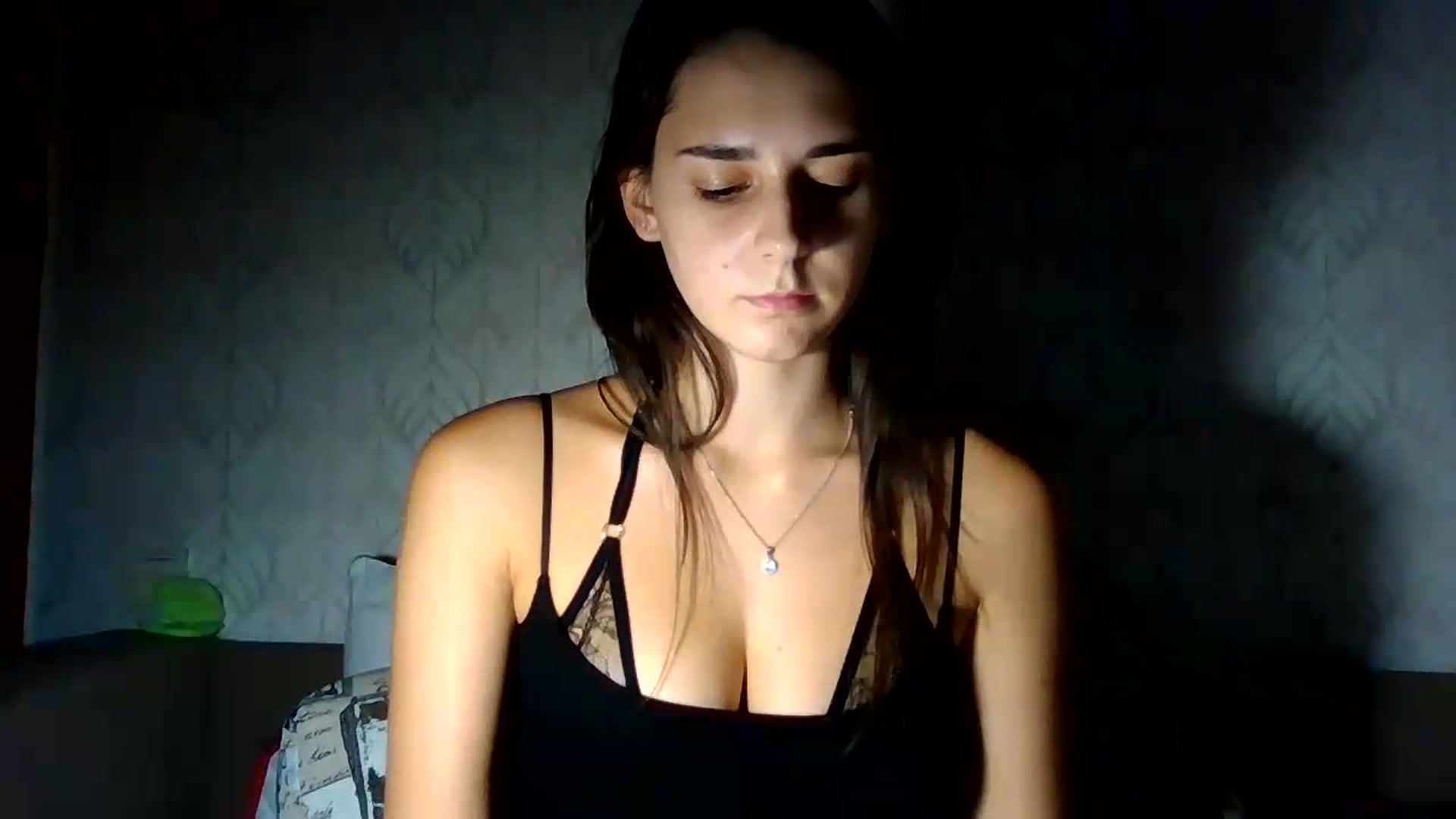 Gallery image thumbnail from ValessiaMoon's myfreecams stream on, 09/06/2026, 21:10 image 15 of 20