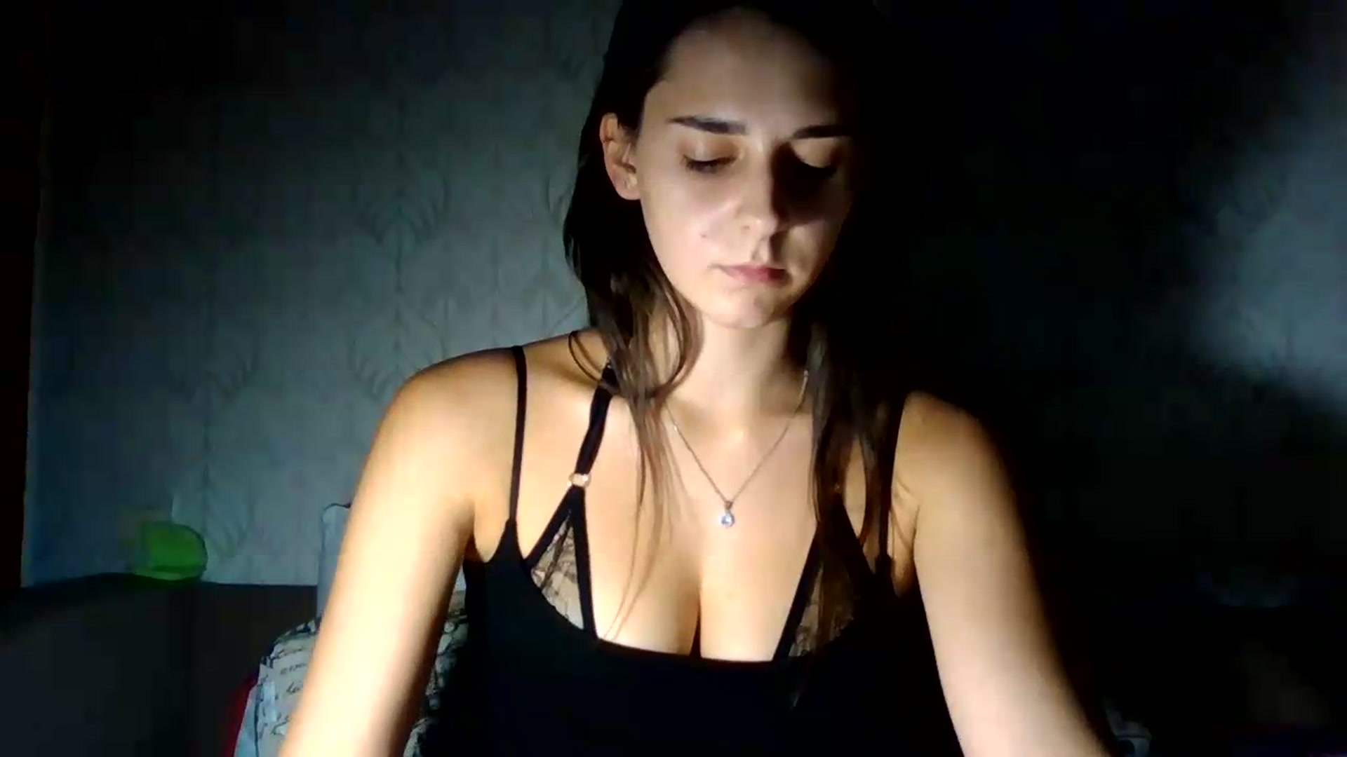 Gallery image thumbnail from ValessiaMoon's myfreecams stream on, 09/06/2026, 21:10 image 14 of 20