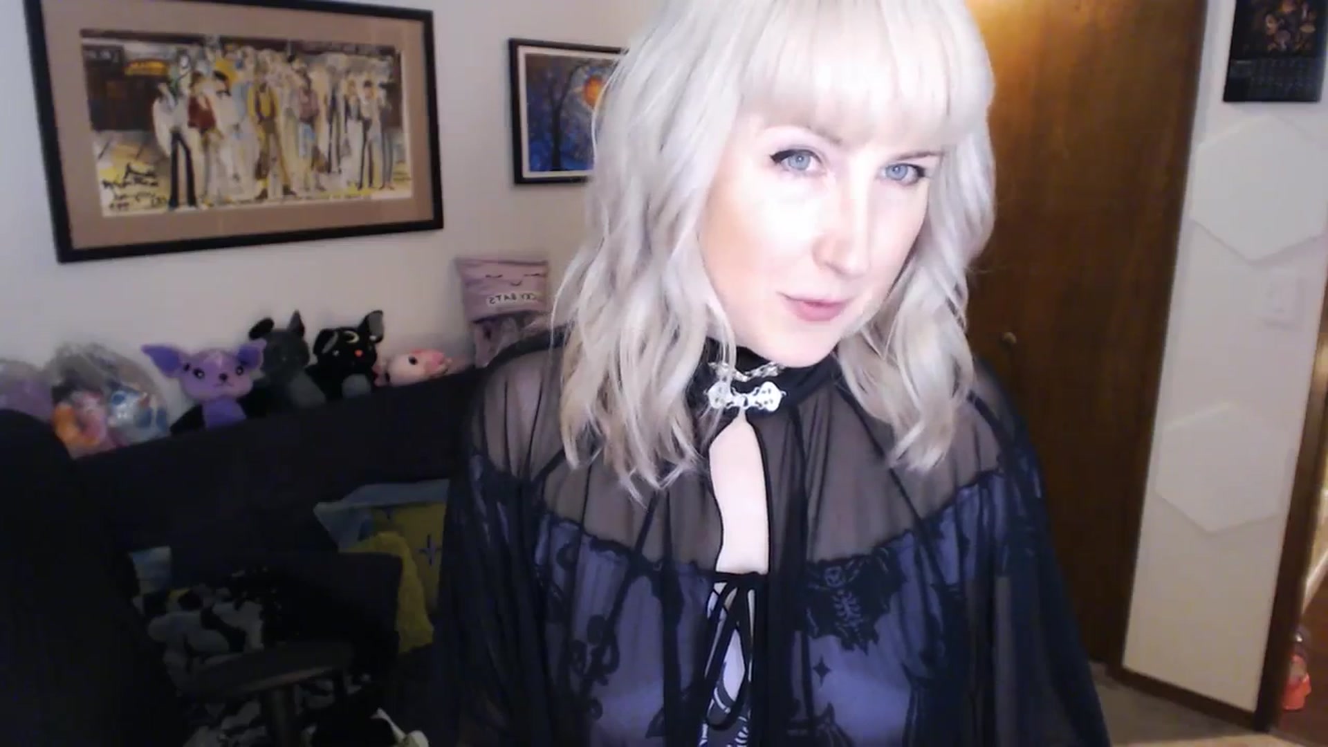 Gallery image thumbnail from Vampette's myfreecams stream on, 11/16/2023, 03:23 image 8 of 20