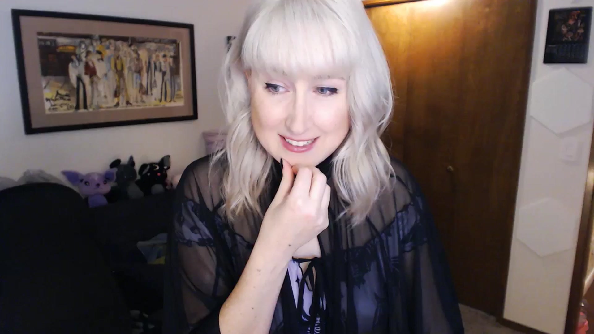 Gallery image thumbnail from Vampette's myfreecams stream on, 11/16/2023, 03:23 image 3 of 20