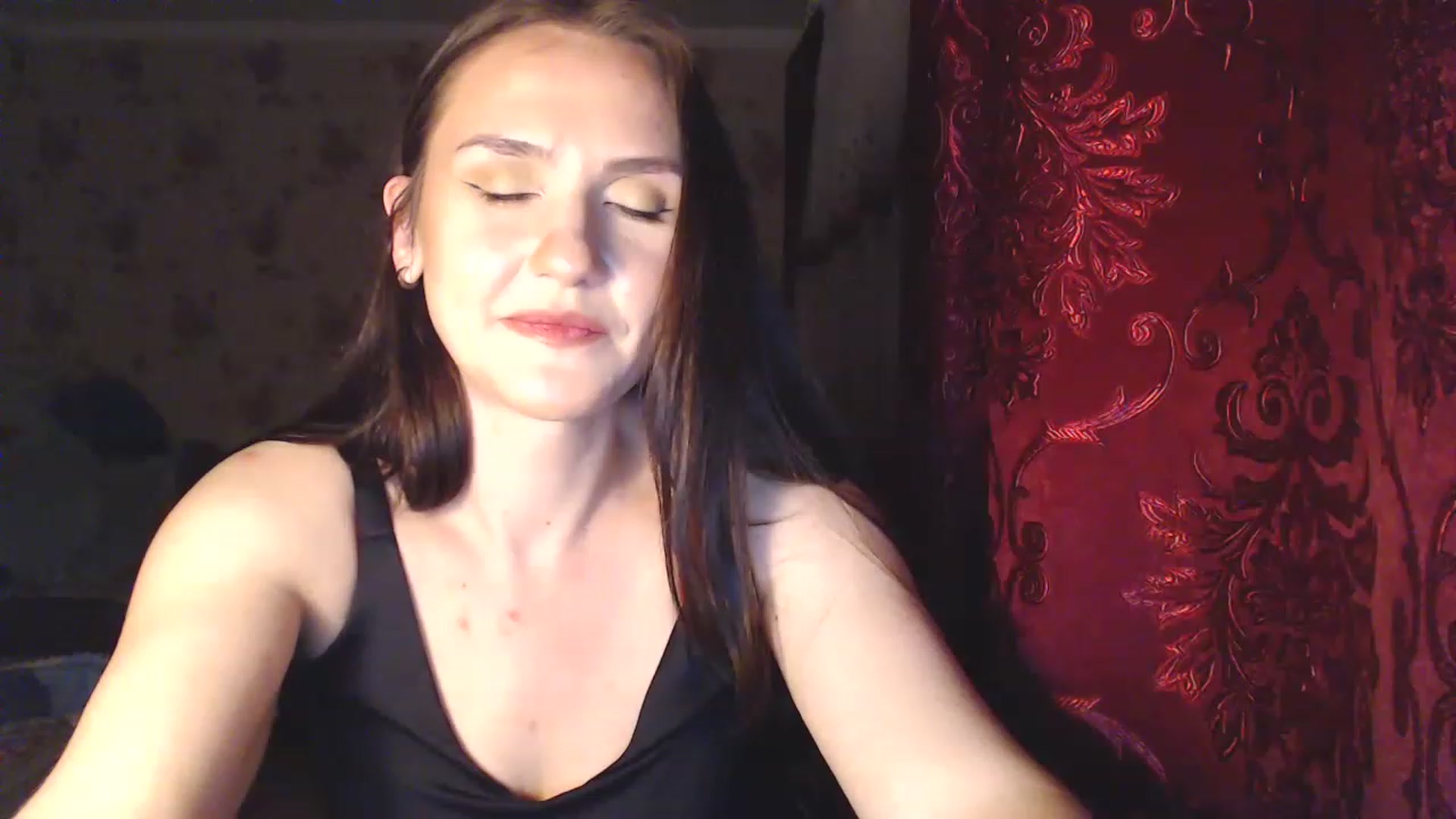 Gallery image thumbnail from Vanda_M's myfreecams stream on, 05/14/2023, 23:21 image 15 of 20