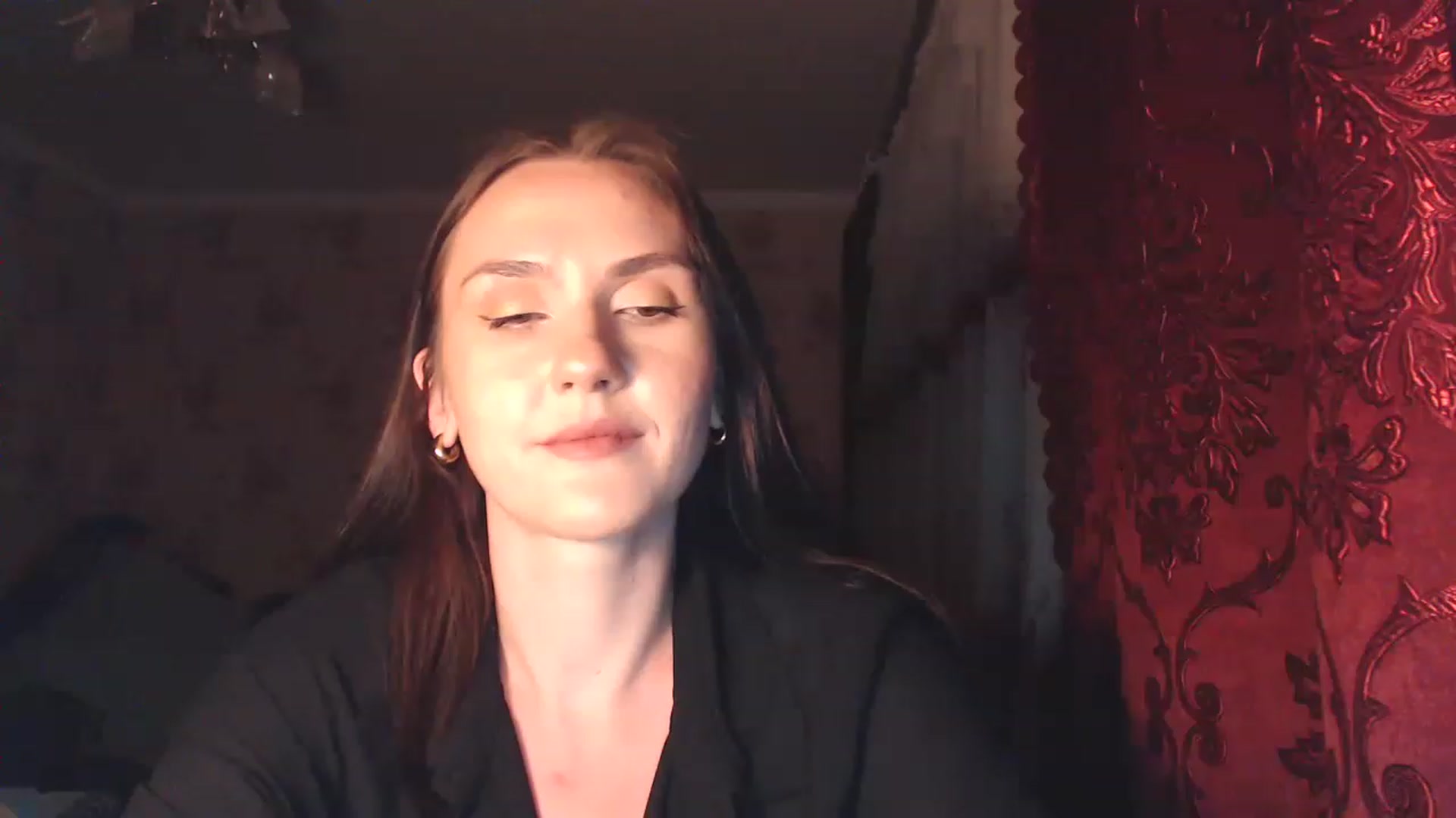 Gallery image thumbnail from Vanda_M's myfreecams stream on, 05/17/2023, 21:38 image 7 of 20