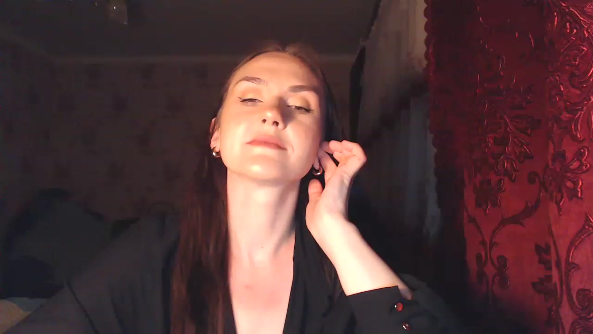 Gallery image thumbnail from Vanda_M's myfreecams stream on, 05/17/2023, 21:38 image 1 of 20