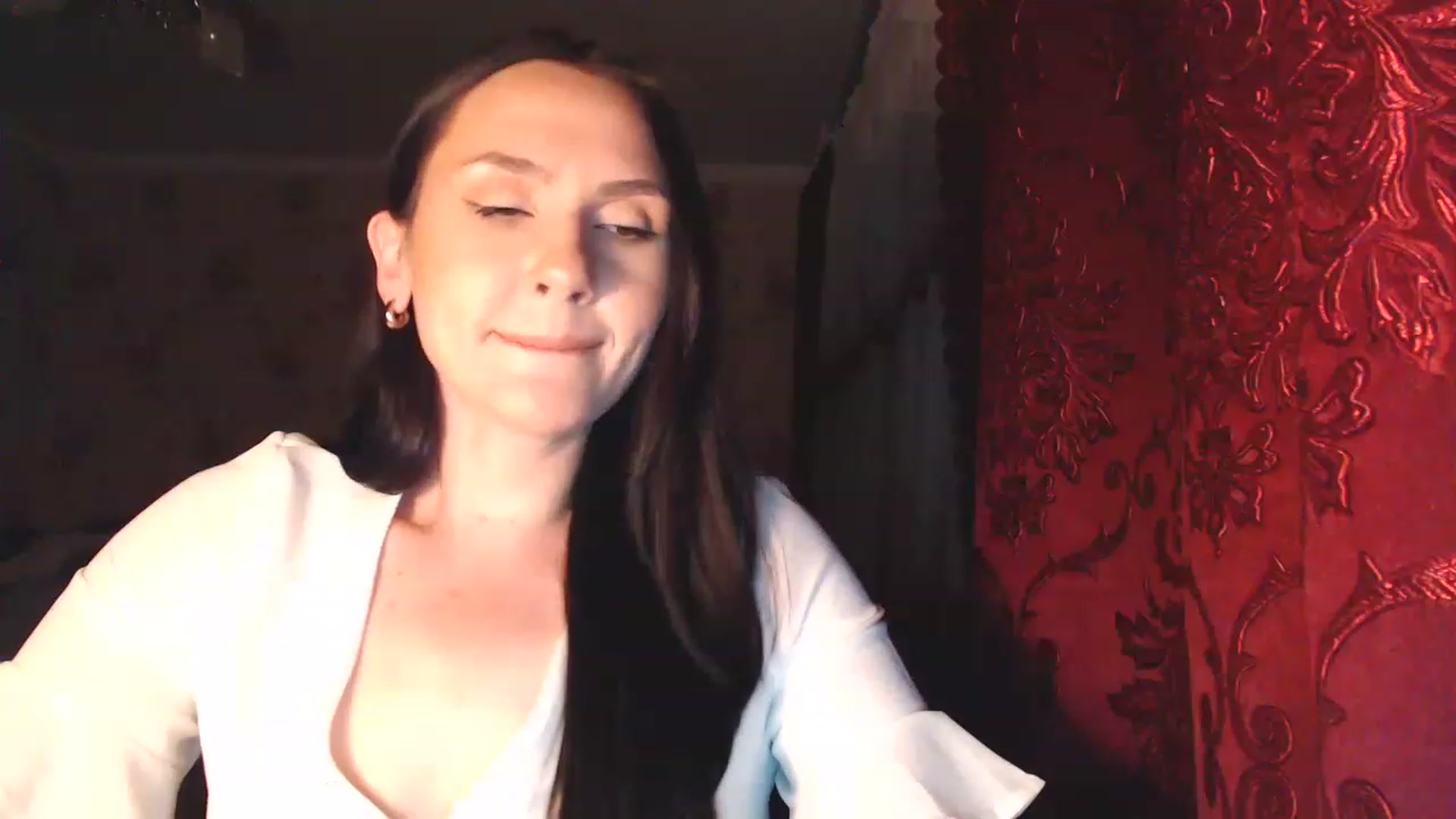 Gallery image thumbnail from Vanda_M's myfreecams stream on, 05/20/2023, 21:15 image 8 of 20