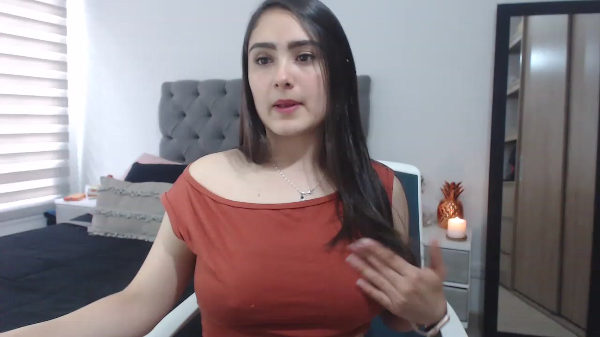 Gallery image thumbnail from Vanellope22's myfreecams stream on, 11/15/2022, 20:40 image 14 of 20