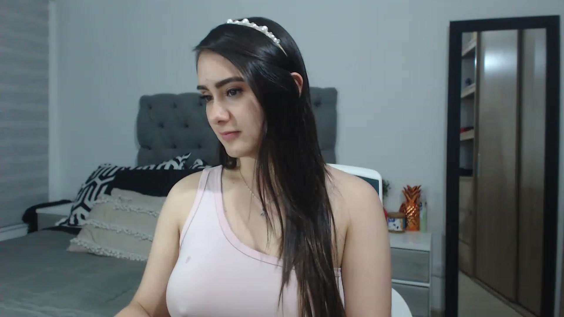 Gallery image thumbnail from Vanellope22's myfreecams stream on, 11/22/2022, 23:29 image 12 of 20