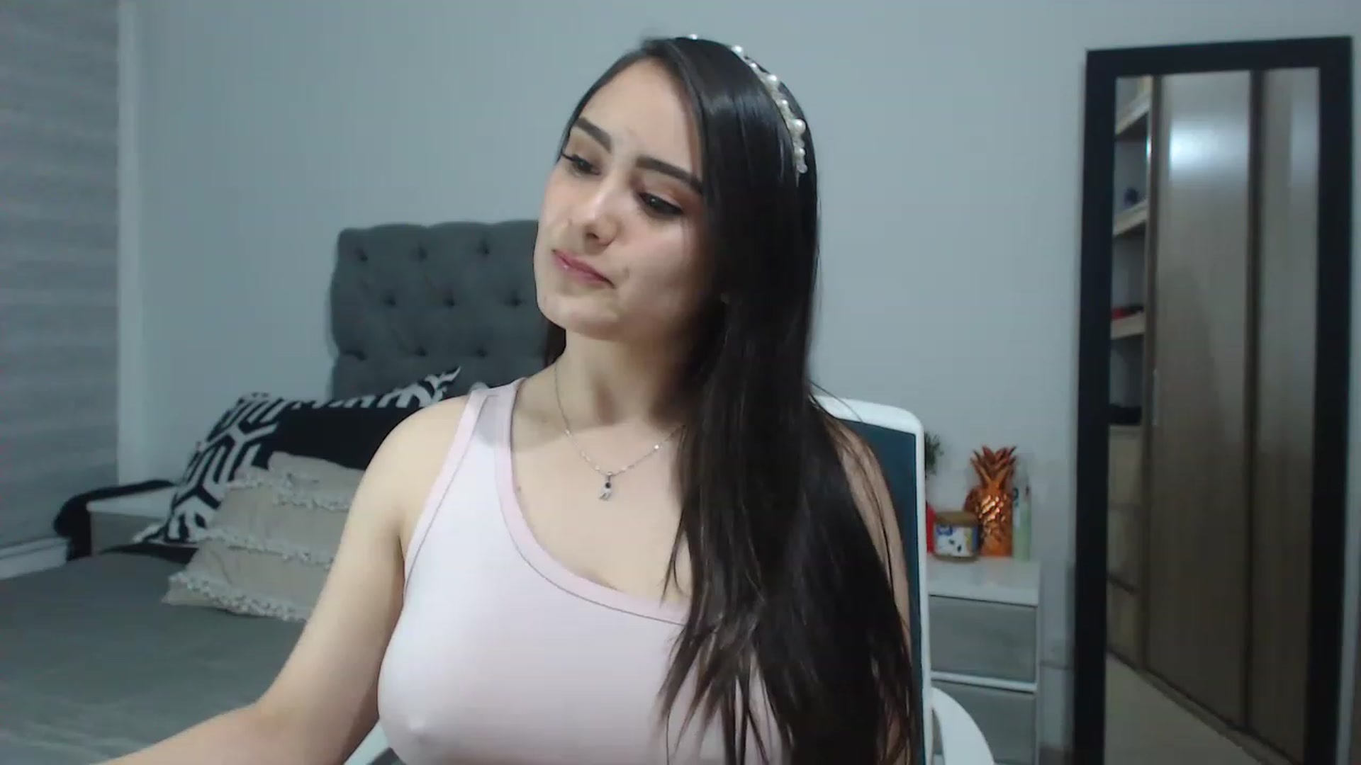 Gallery image thumbnail from Vanellope22's myfreecams stream on, 11/22/2022, 23:29 image 9 of 20