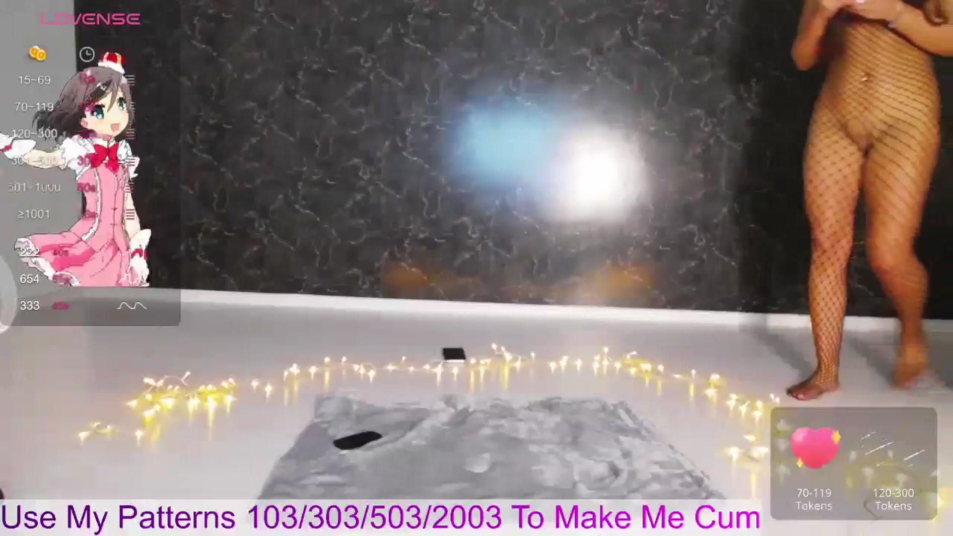 Gallery image thumbnail from VanesaSimon's myfreecams stream on, 03/06/2024, 17:01 image 9 of 20