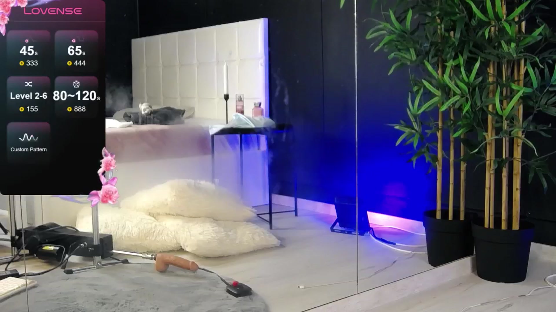 Gallery image thumbnail from VanesaSimon's myfreecams stream on, 07/08/2024, 11:54 image 17 of 20