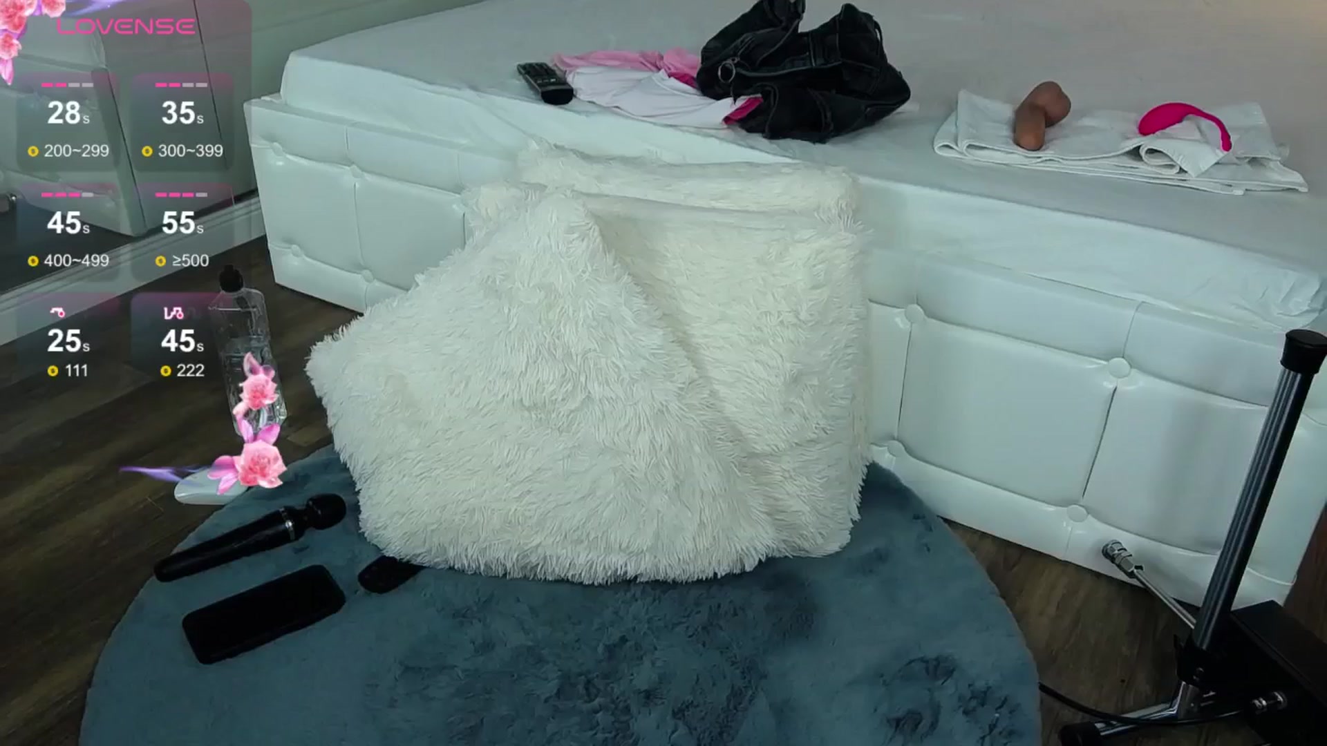 Gallery image thumbnail from VanesaSimon's myfreecams stream on, 07/14/2024, 14:30 image 20 of 20