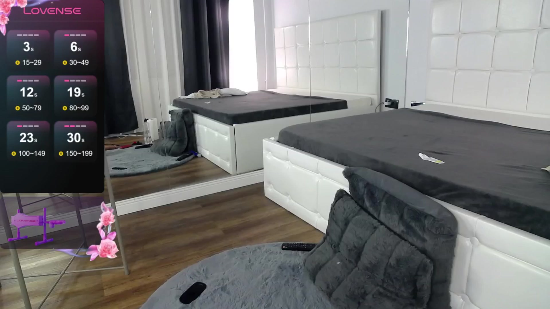 Gallery image thumbnail from VanesaSimon's myfreecams stream on, 08/07/2024, 13:33 image 20 of 20