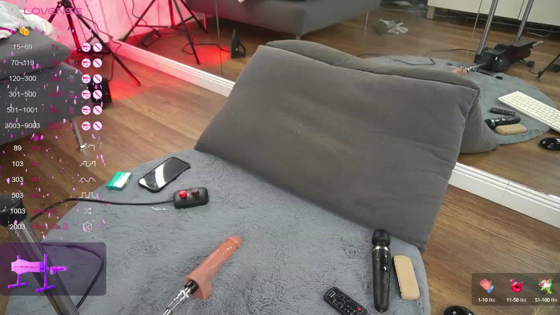 Gallery image thumbnail from VanesaSimon's myfreecams stream on, 09/09/2024, 09:46 image 7 of 20