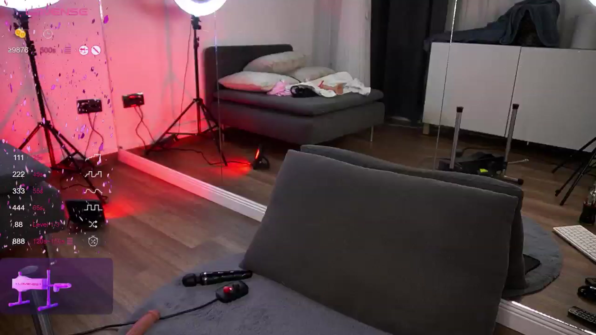 Gallery image thumbnail from VanesaSimon's myfreecams stream on, 09/15/2024, 09:08 image 13 of 20