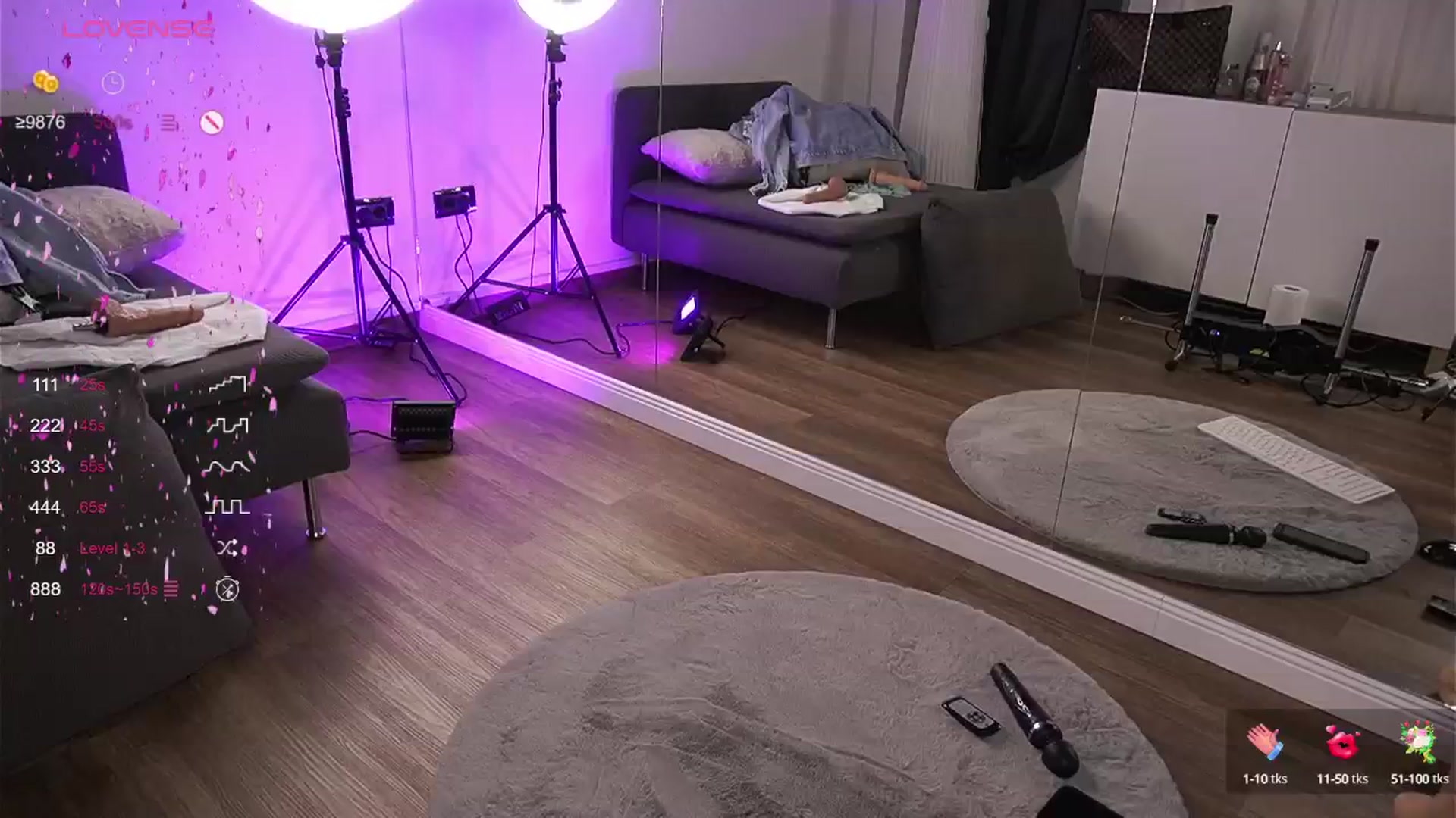Gallery image thumbnail from VanesaSimon's myfreecams stream on, 10/04/2024, 05:59 image 13 of 20