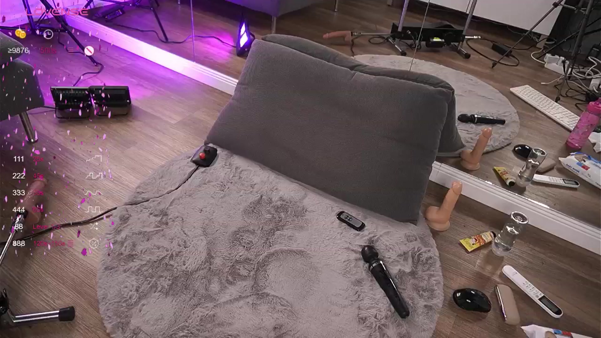 Gallery image thumbnail from VanesaSimon's myfreecams stream on, 10/10/2024, 07:37 image 7 of 20