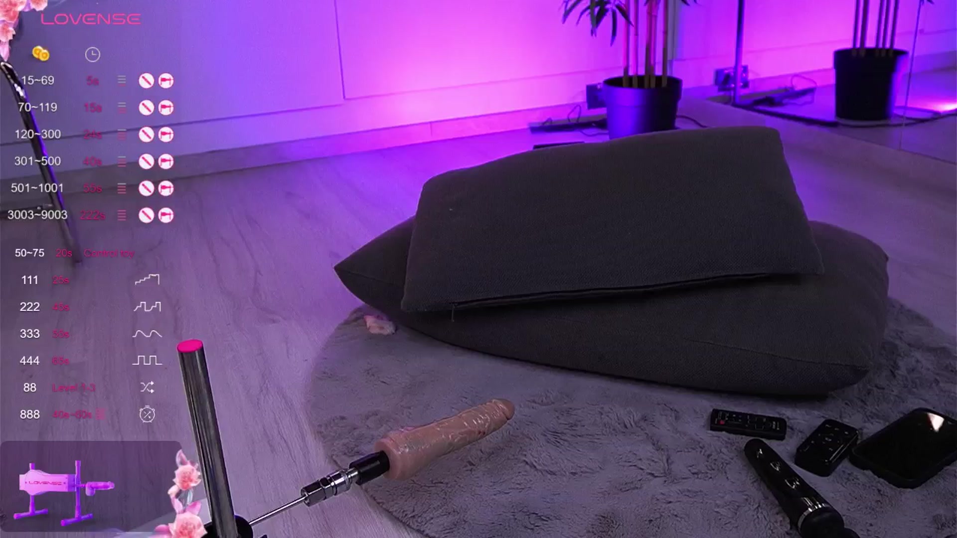 Gallery image thumbnail from VanesaSimon's myfreecams stream on, 12/17/2024, 09:48 image 10 of 20