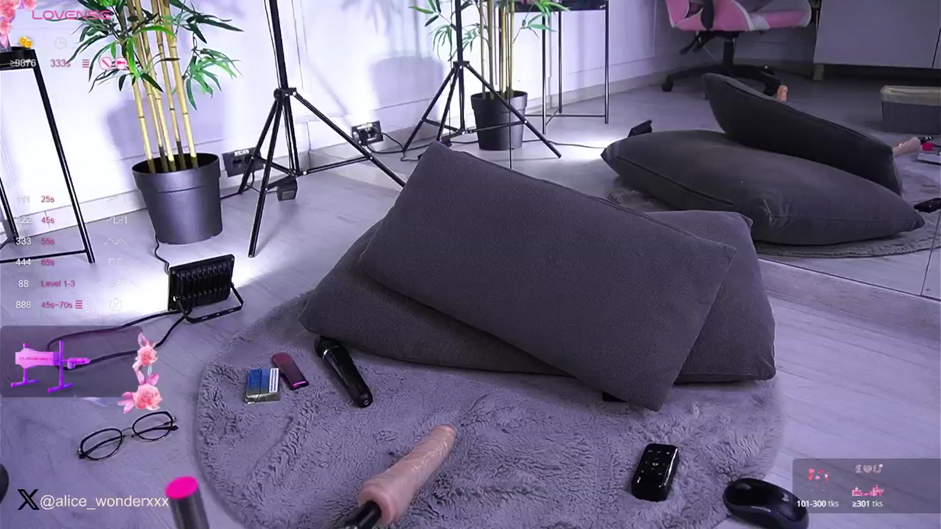 Gallery image thumbnail from VanesaSimon's myfreecams stream on, 01/21/2025, 14:20 image 13 of 20