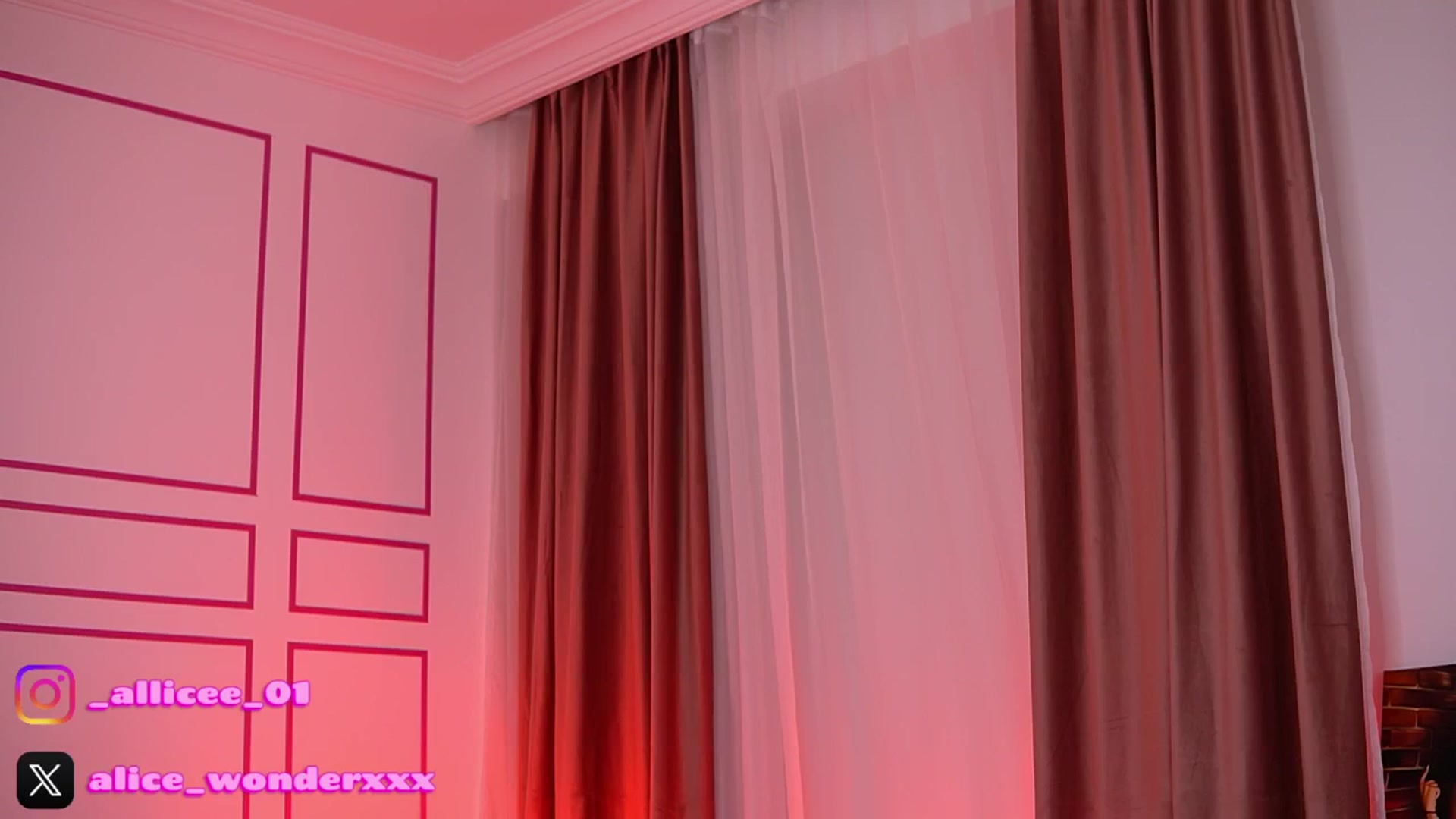 Gallery image thumbnail from VanesaSimon's myfreecams stream on, 02/14/2026, 10:16 image 6 of 20