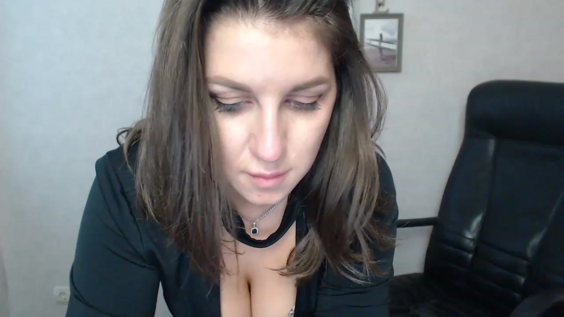Gallery image thumbnail from Vanesa_Lams's myfreecams stream on, 04/19/2023, 15:34 image 11 of 20