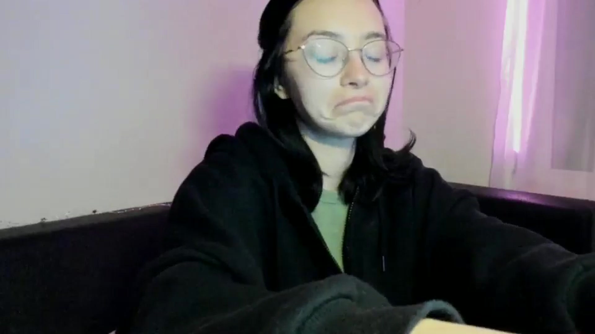 Gallery image thumbnail from Vaness__A's myfreecams stream on, 12/05/2024, 21:56 image 10 of 20
