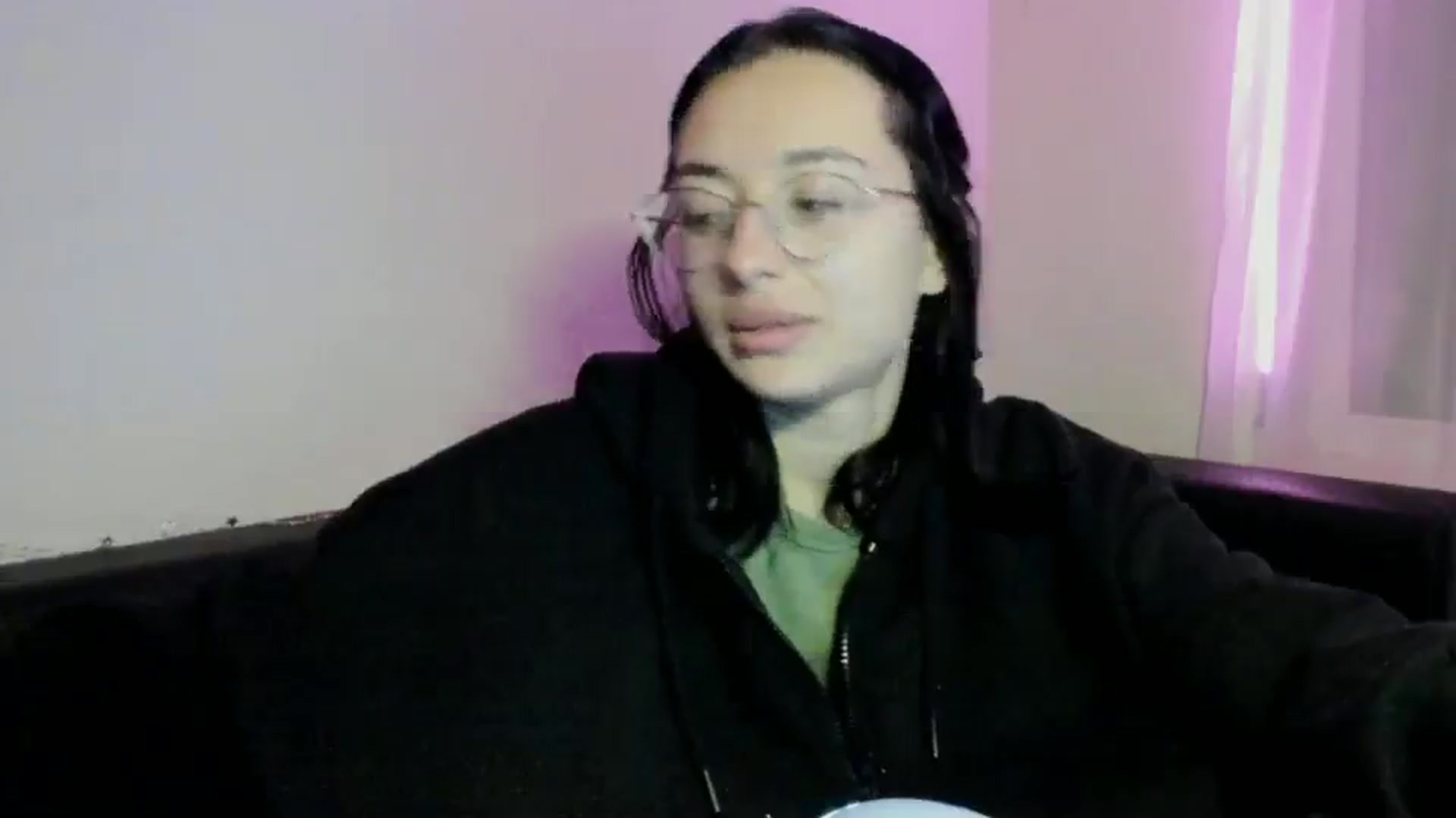 Gallery image thumbnail from Vaness__A's myfreecams stream on, 12/05/2024, 21:56 image 9 of 20