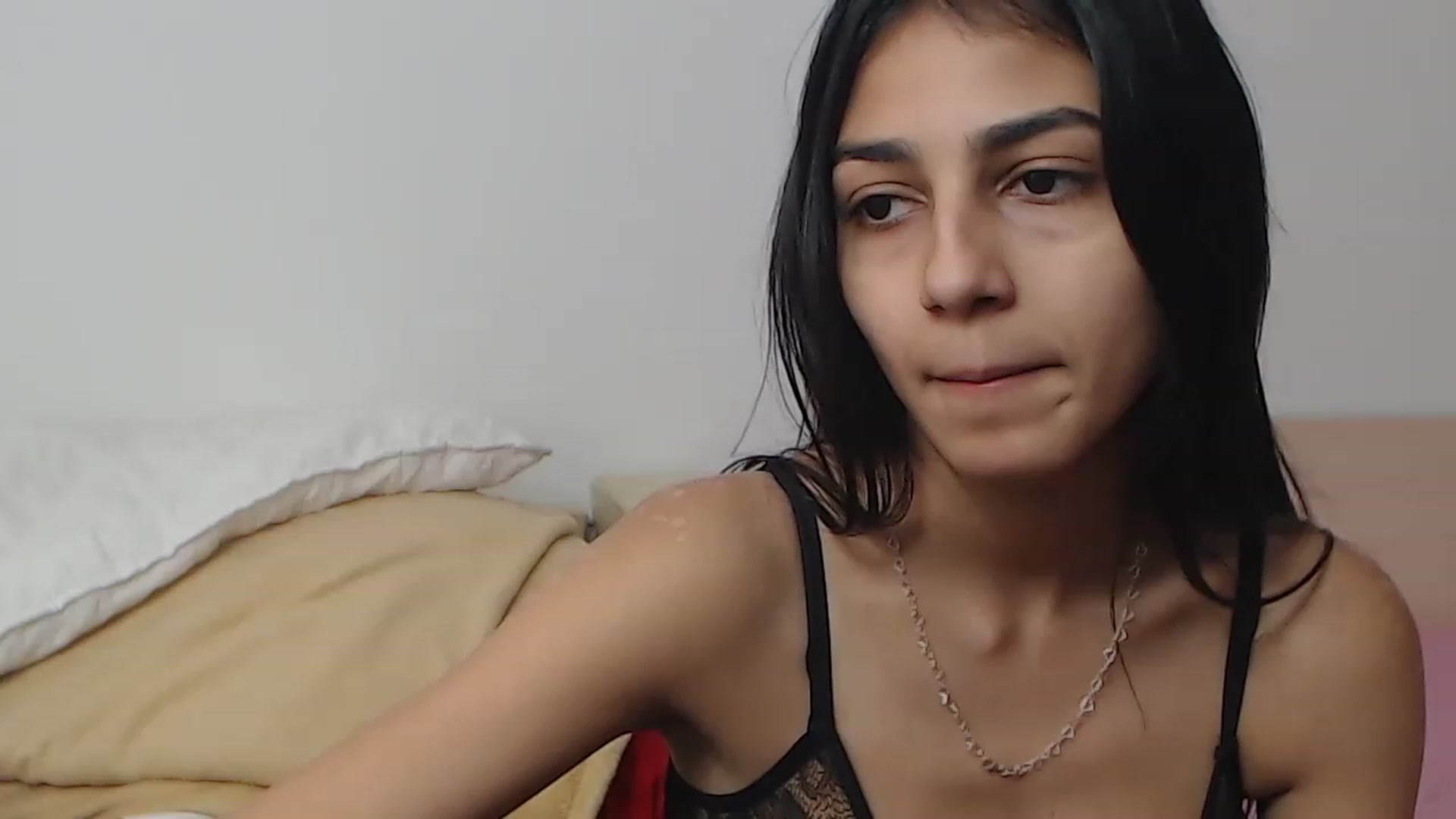 Gallery image thumbnail from Vanessa270's myfreecams stream on, 11/19/2022, 12:22 image 8 of 20