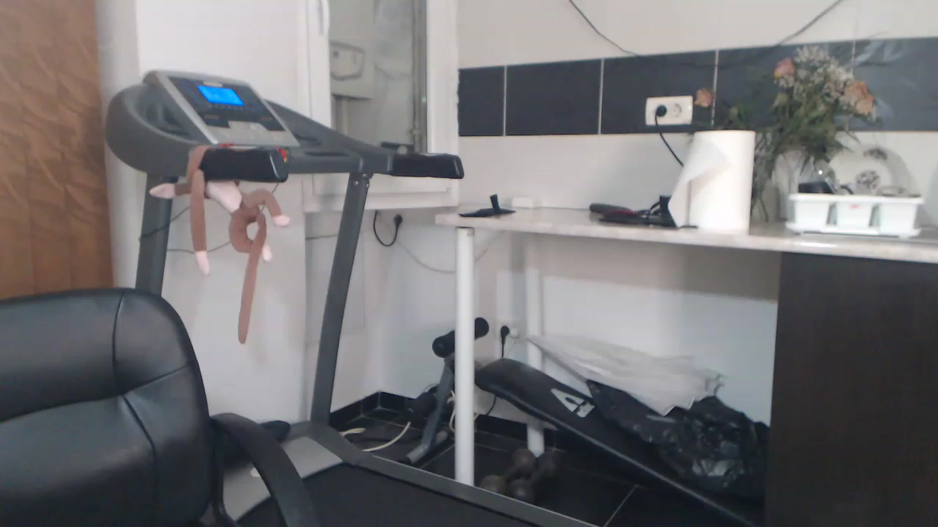 Gallery image thumbnail from Vanessa270's myfreecams stream on, 11/28/2022, 13:20 image 20 of 20