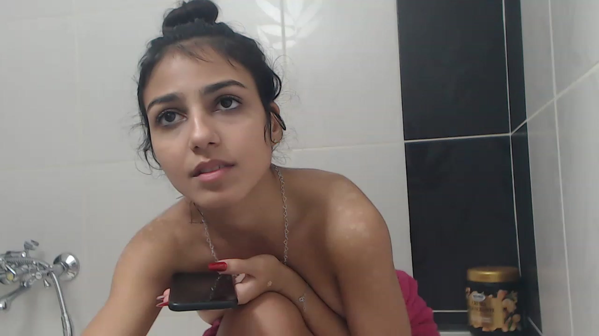 Gallery image thumbnail from Vanessa270's myfreecams stream on, 12/07/2022, 10:56 image 13 of 20
