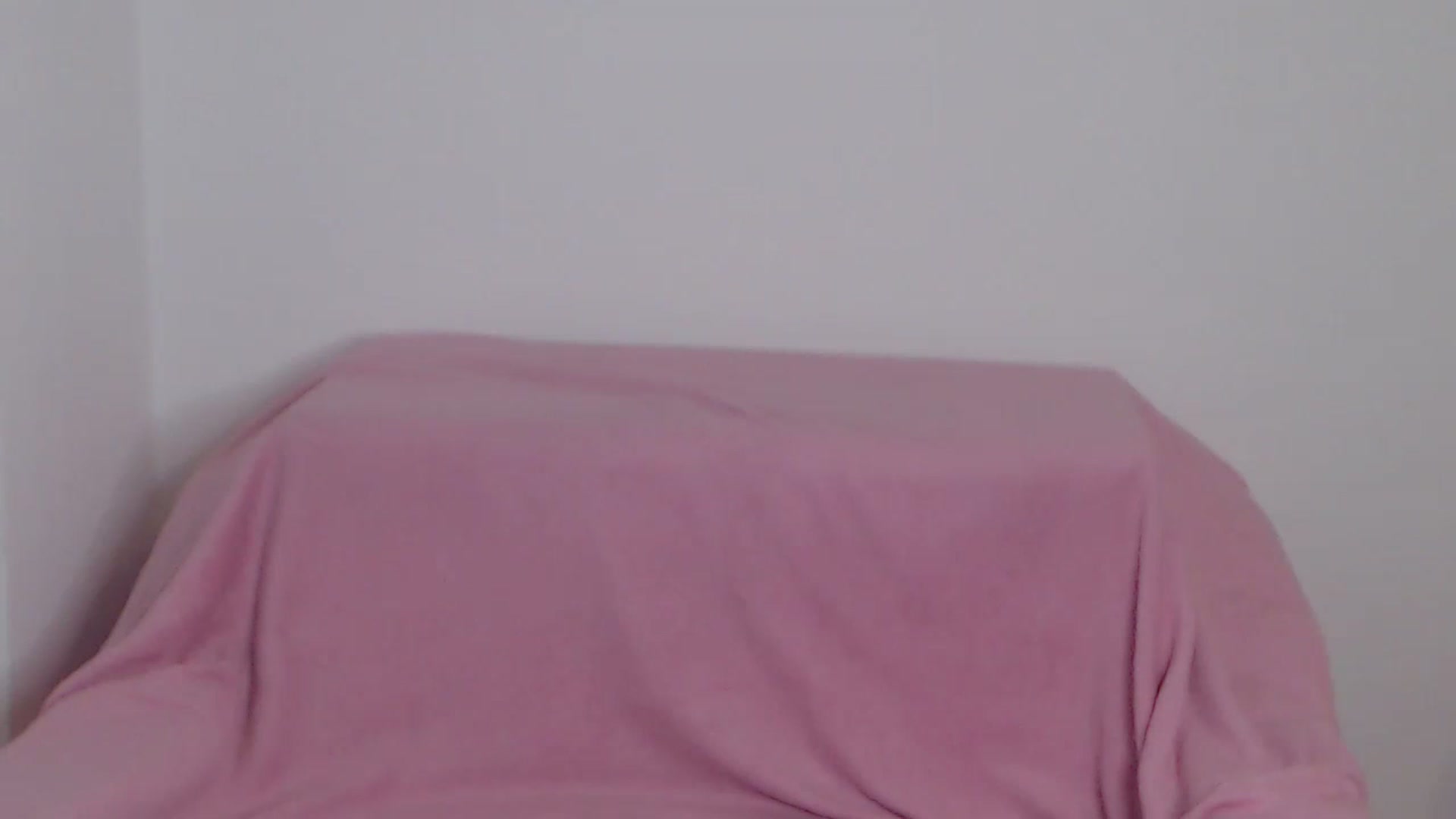 Gallery image thumbnail from Vanessa270's myfreecams stream on, 12/18/2022, 17:29 image 18 of 20