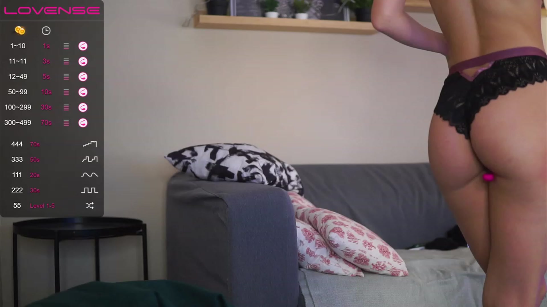 Gallery image thumbnail from VanessaAllen's myfreecams stream on, 02/13/2023, 17:23 image 6 of 20