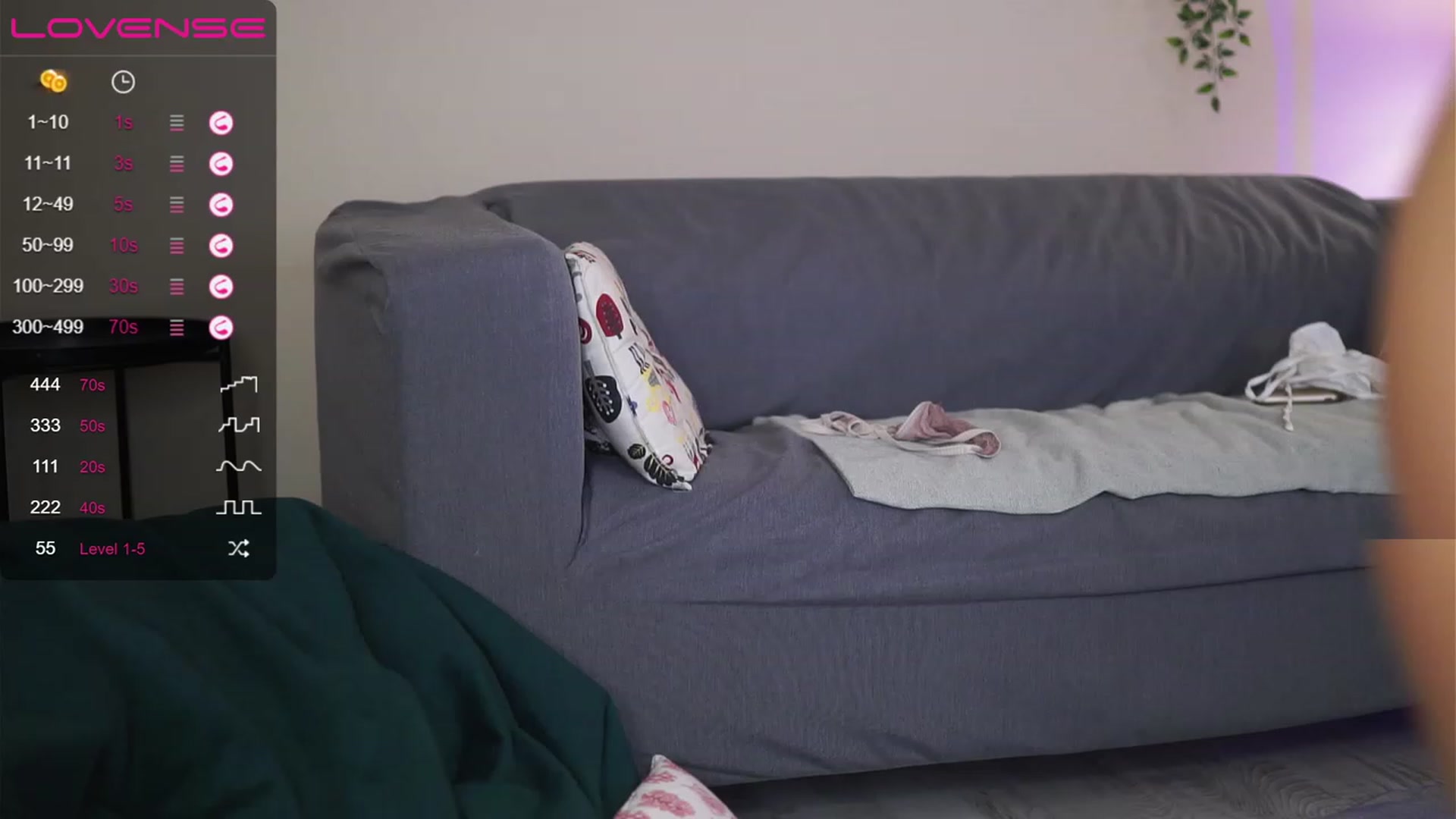 Gallery image thumbnail from VanessaAllen's myfreecams stream on, 02/17/2023, 17:25 image 8 of 20