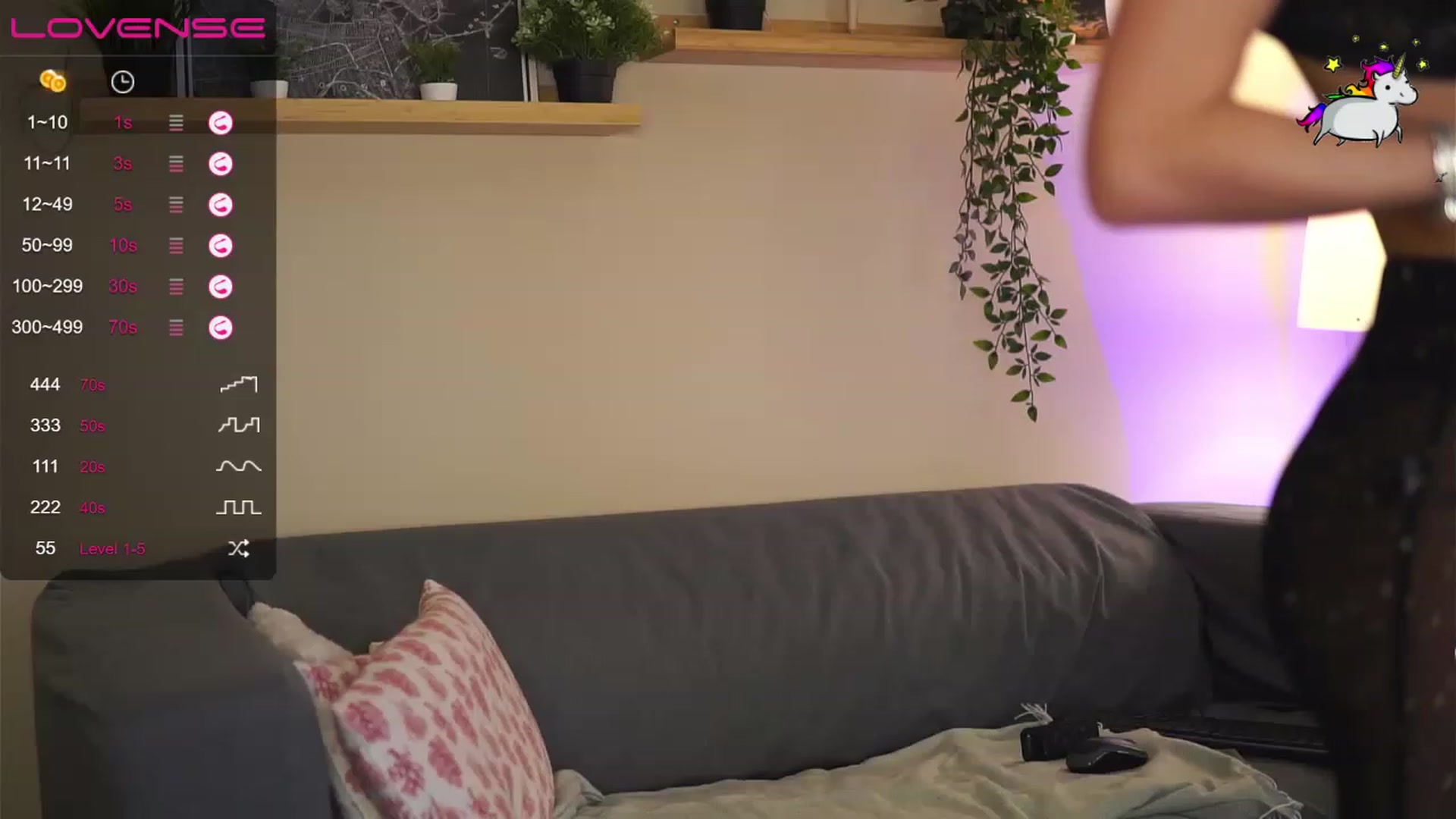 Gallery image thumbnail from VanessaAllen's myfreecams stream on, 03/07/2023, 18:01 image 15 of 20