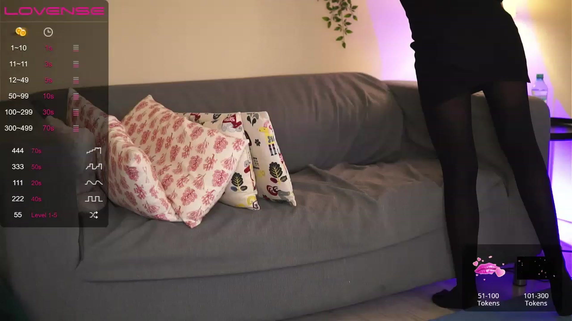 Gallery image thumbnail from VanessaAllen's myfreecams stream on, 03/08/2023, 17:43 image 1 of 20