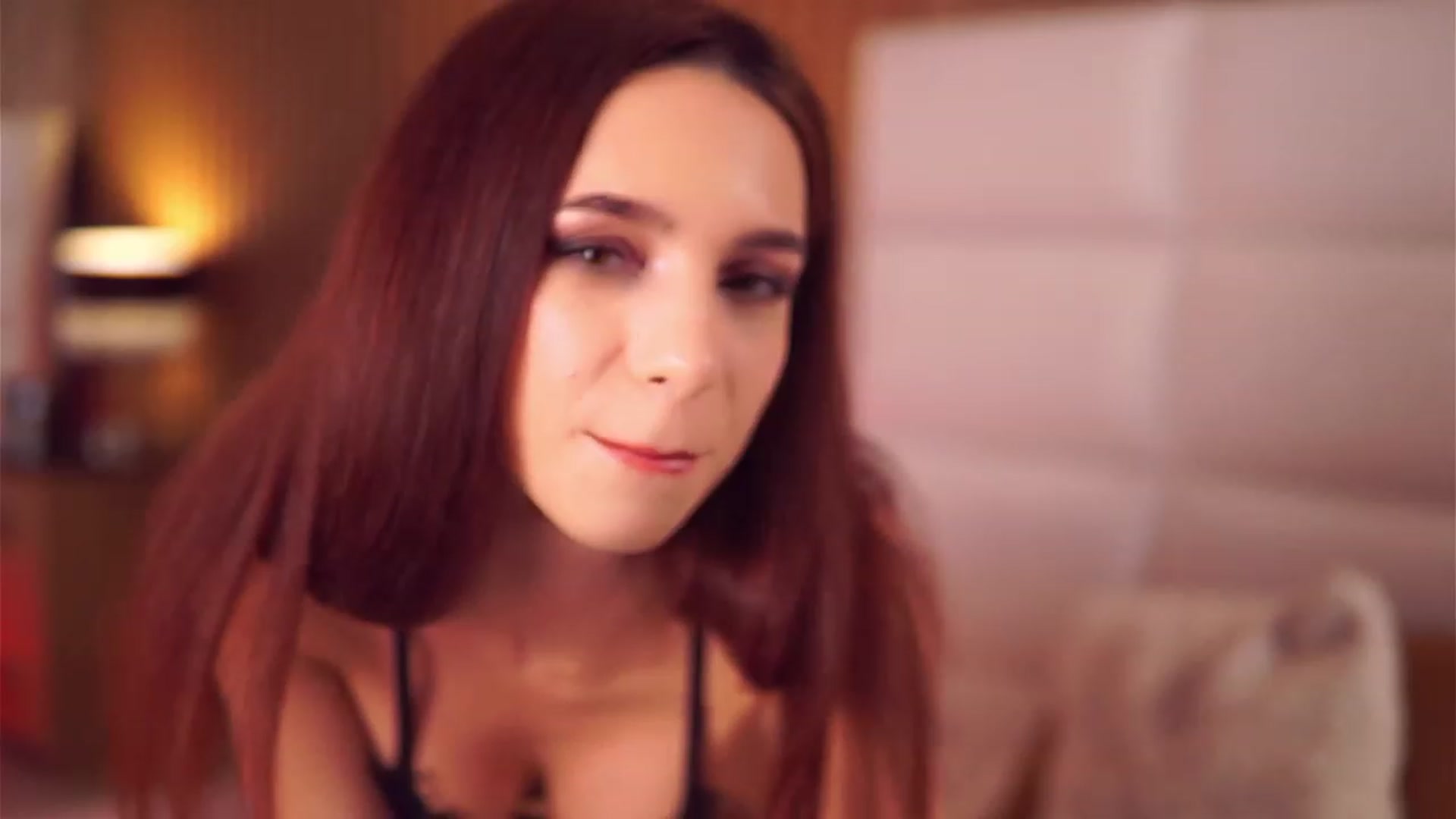 Gallery image thumbnail from VanessaAllen's myfreecams stream on, 03/29/2023, 14:36 image 2 of 20