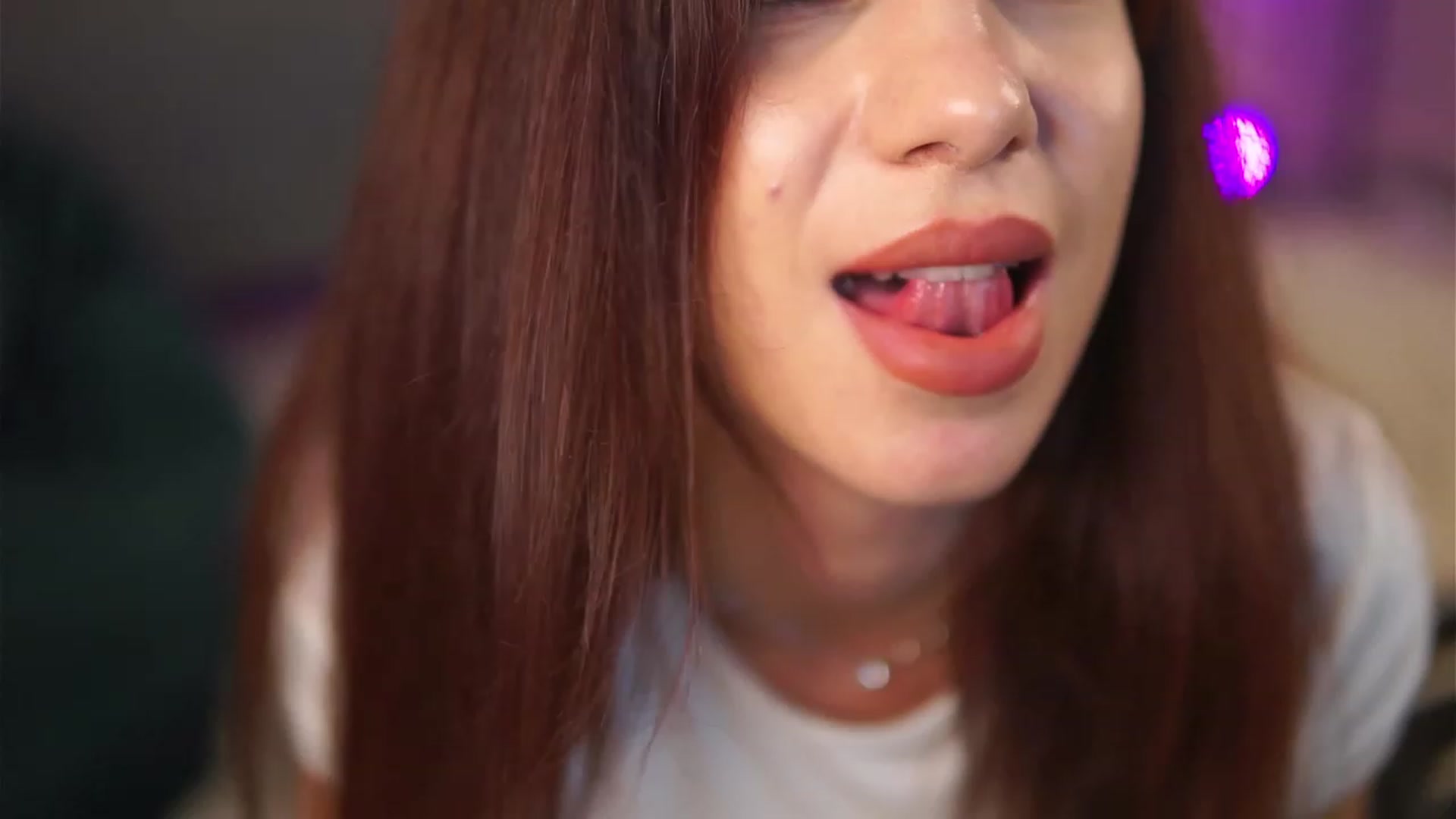 Gallery image thumbnail from VanessaAllen's myfreecams stream on, 04/12/2023, 17:51 image 10 of 20