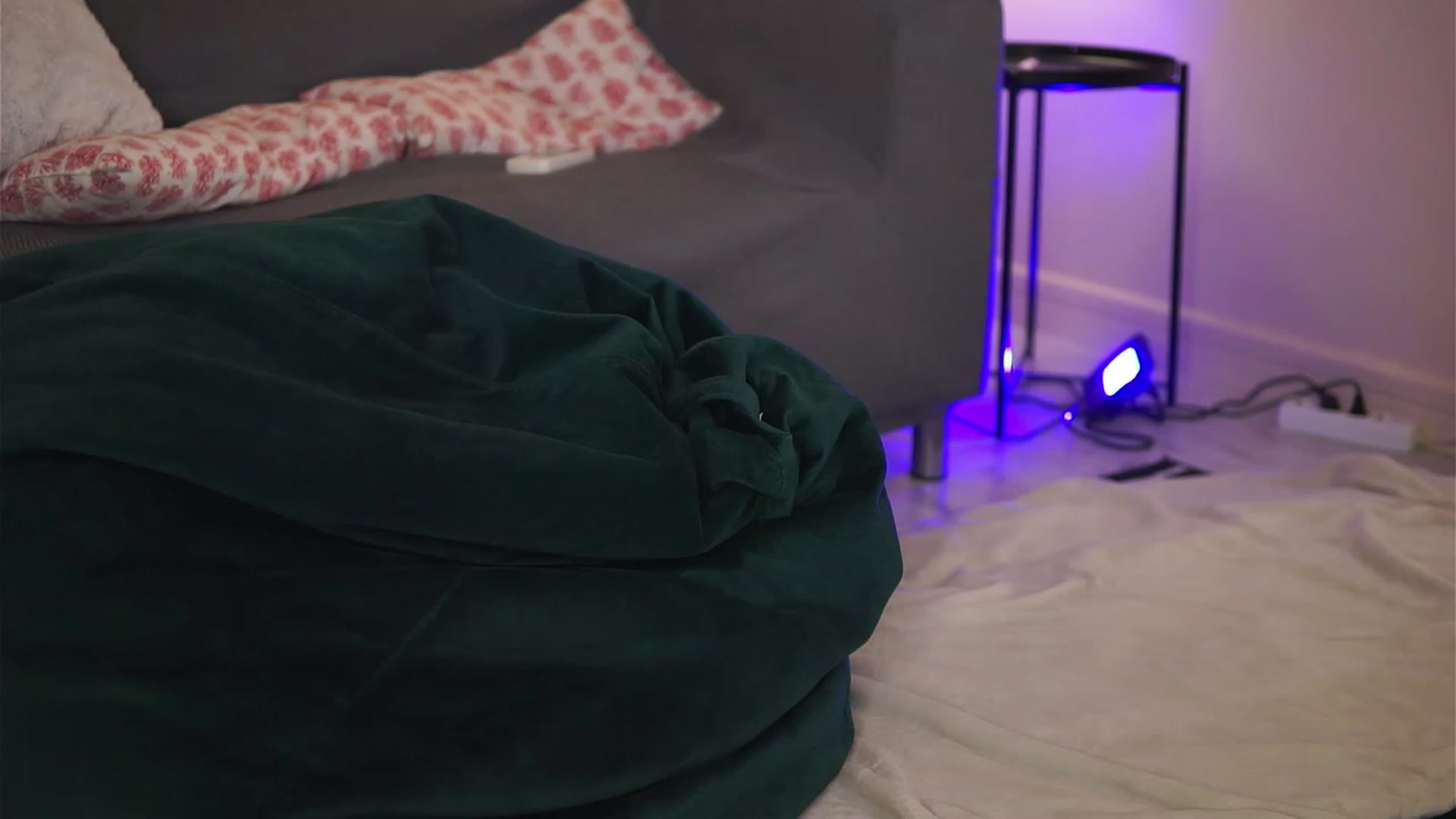 Gallery image thumbnail from VanessaAllen's myfreecams stream on, 04/18/2023, 16:32 image 16 of 20