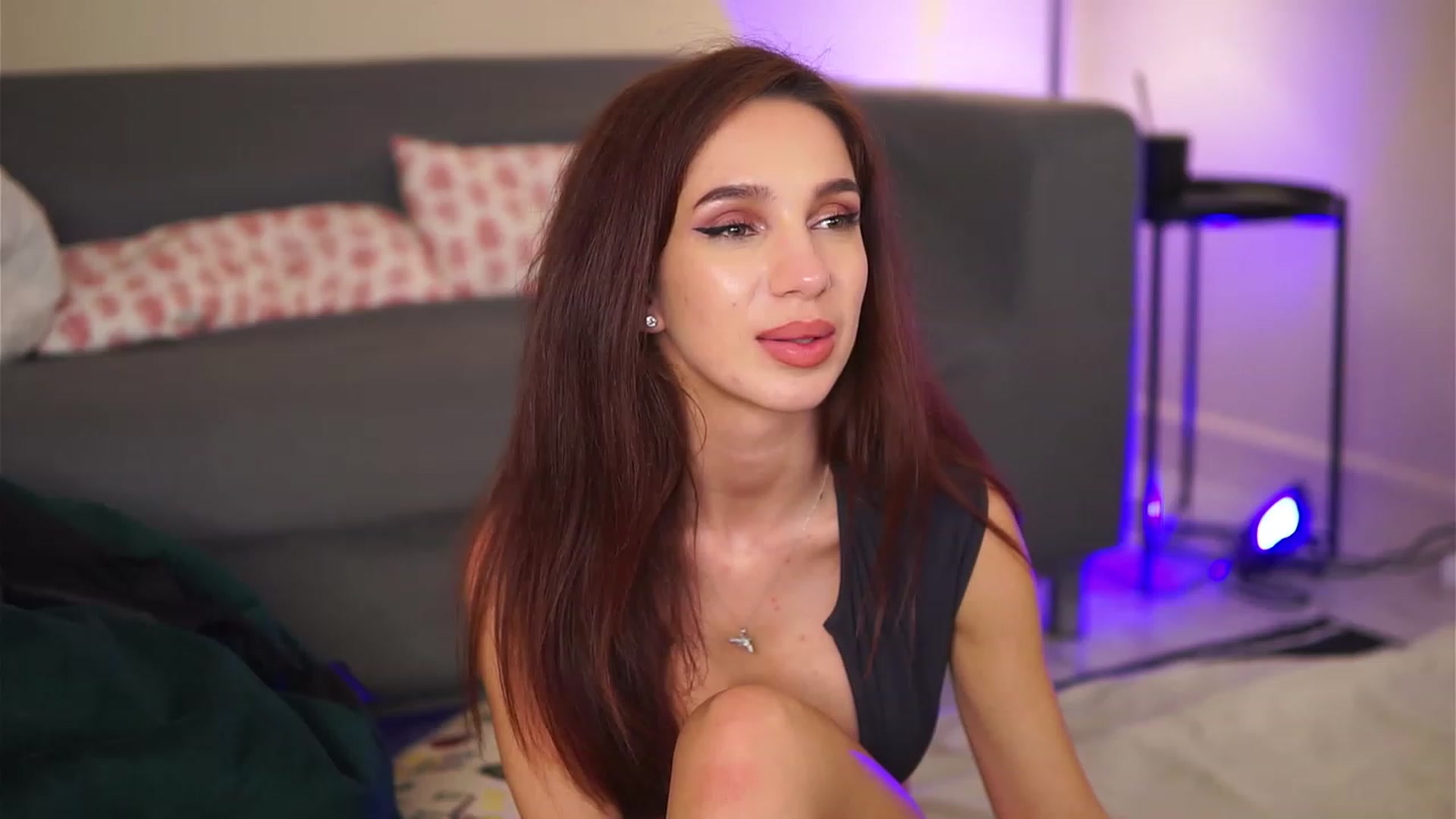 Gallery image thumbnail from VanessaAllen's myfreecams stream on, 04/18/2023, 20:02 image 19 of 20