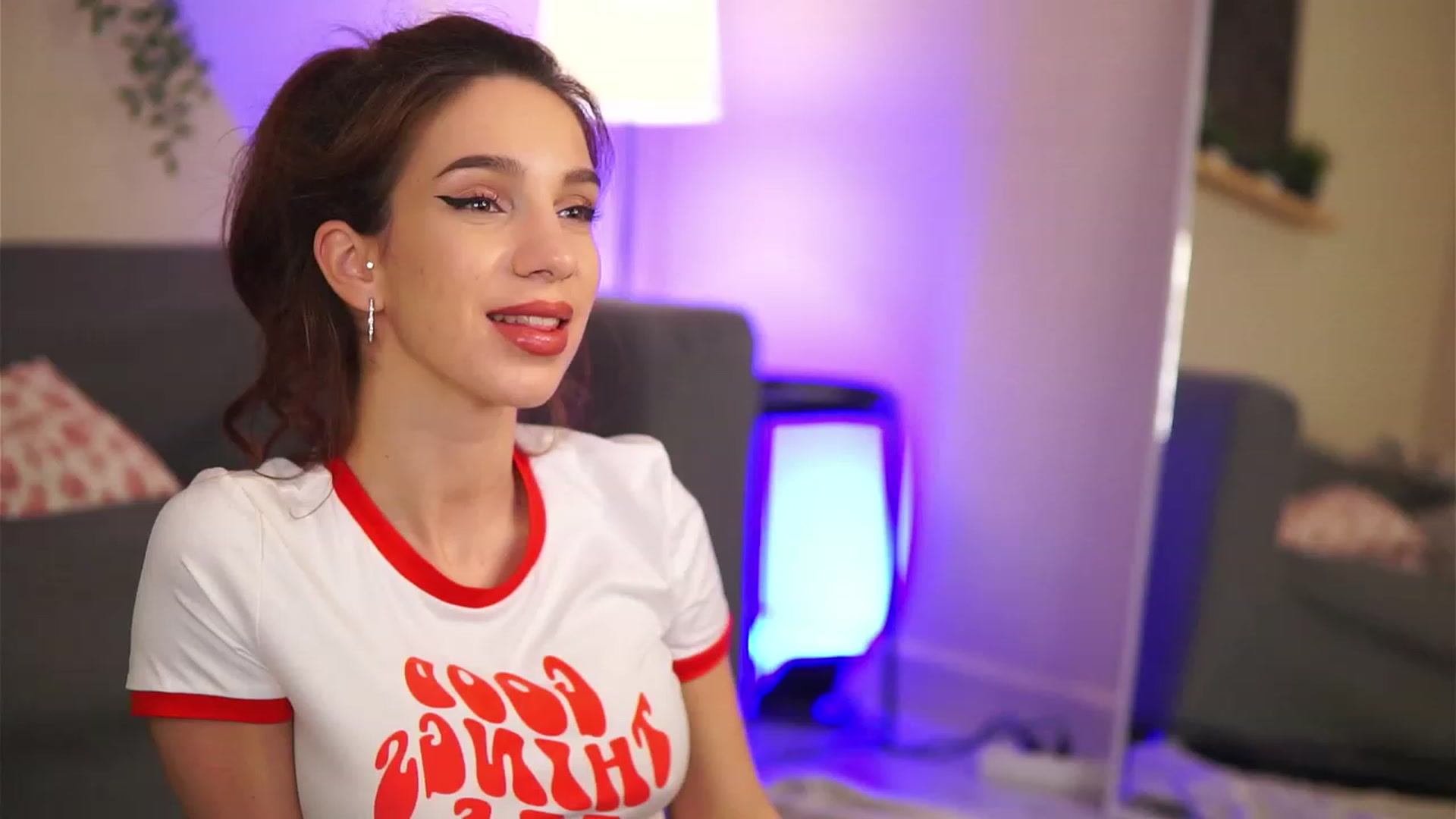 Gallery image thumbnail from VanessaAllen's myfreecams stream on, 04/29/2023, 18:36 image 4 of 20