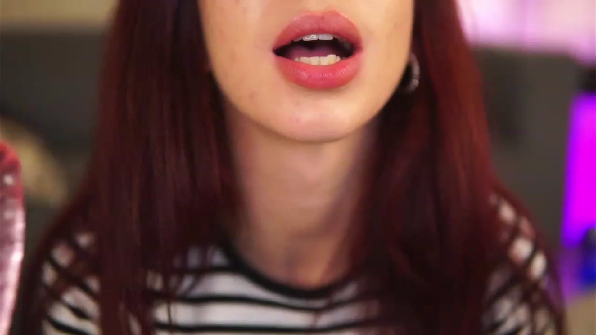 Gallery image thumbnail from VanessaAllen's myfreecams stream on, 05/11/2023, 15:09 image 6 of 20