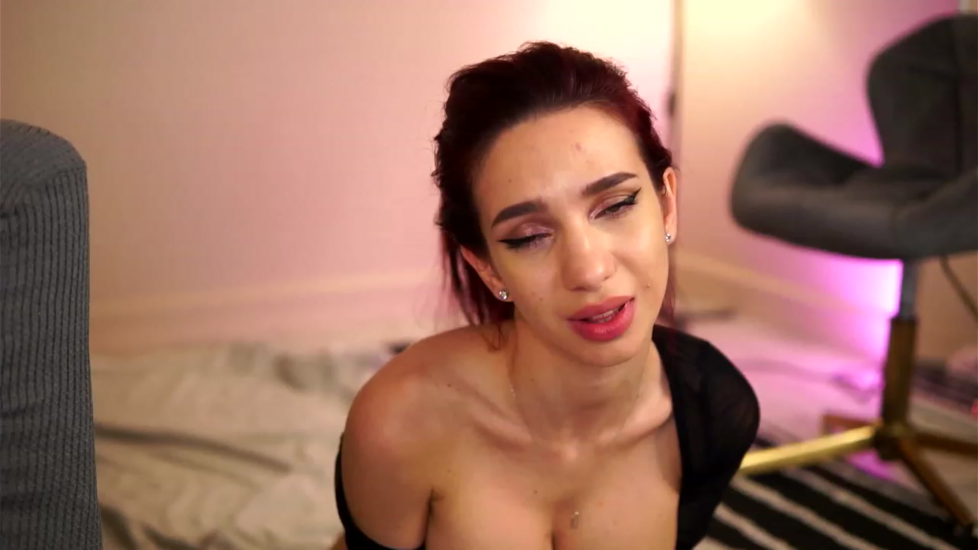 Gallery image thumbnail from VanessaAllen's myfreecams stream on, 06/04/2023, 19:58 image 19 of 20