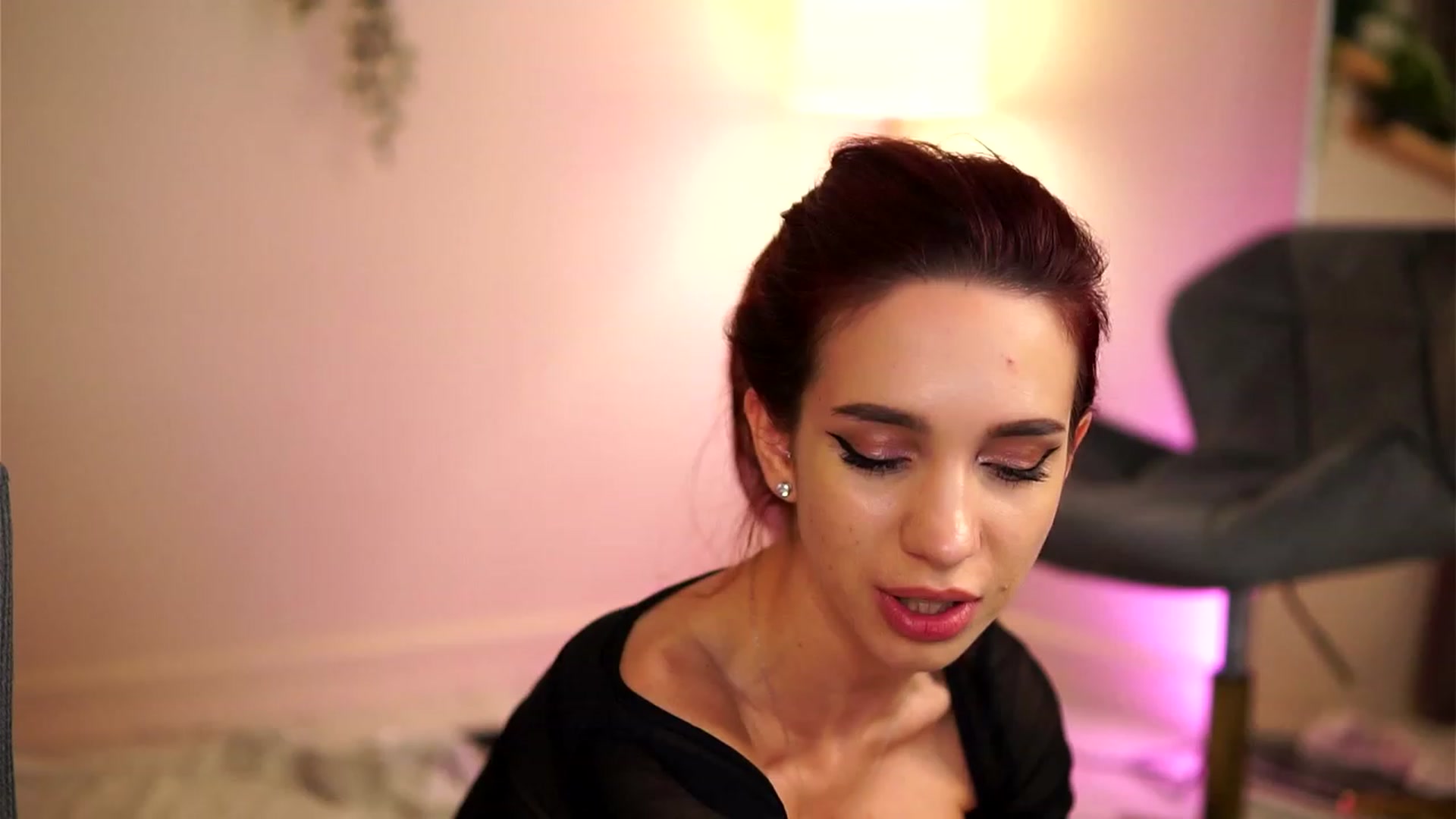 Gallery image thumbnail from VanessaAllen's myfreecams stream on, 06/04/2023, 19:58 image 18 of 20