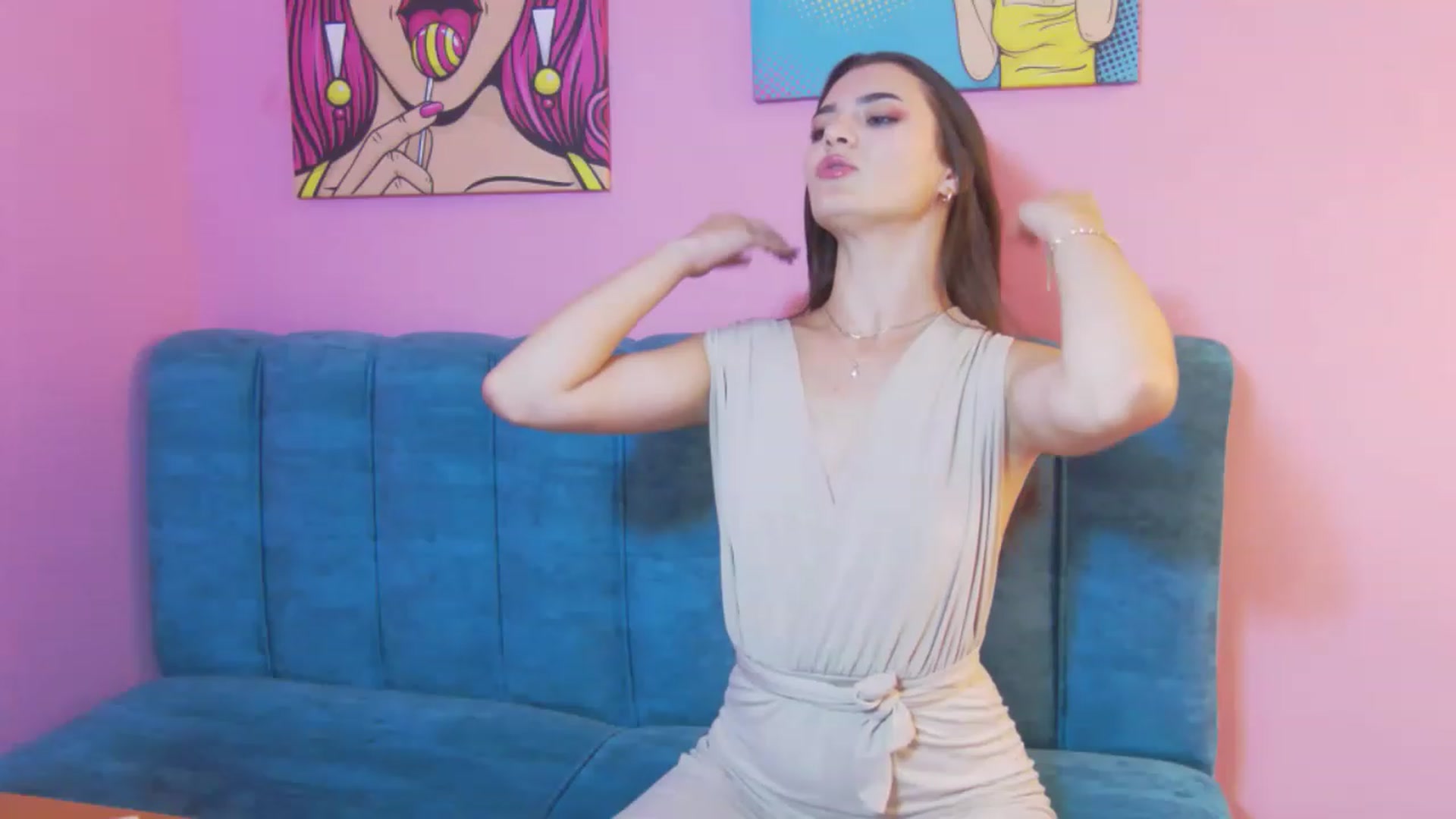 Gallery image thumbnail from VanessaPam's myfreecams stream on, 08/11/2023, 16:34 image 17 of 20