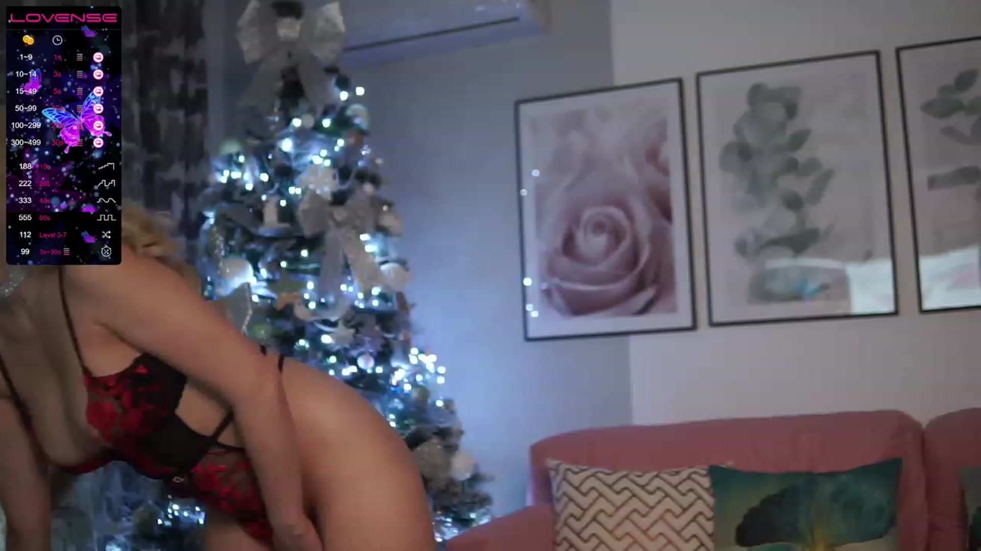 Gallery image thumbnail from VanessaVille's myfreecams stream on, 12/08/2022, 13:24 image 10 of 20